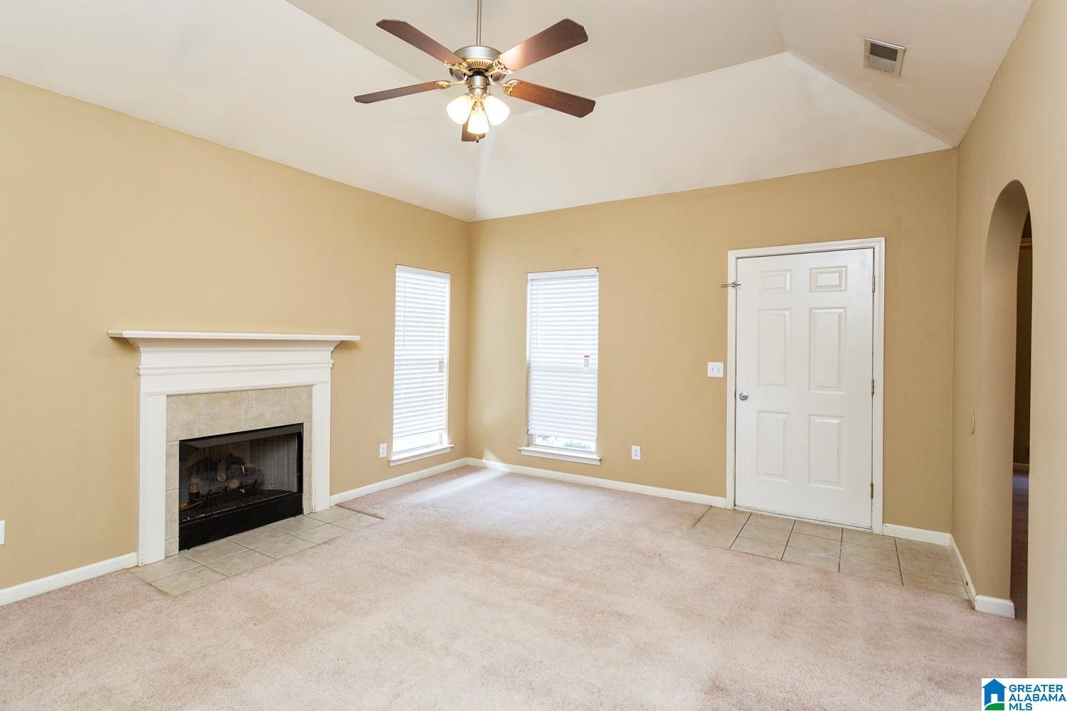 310 FOX RUN CIRCLE