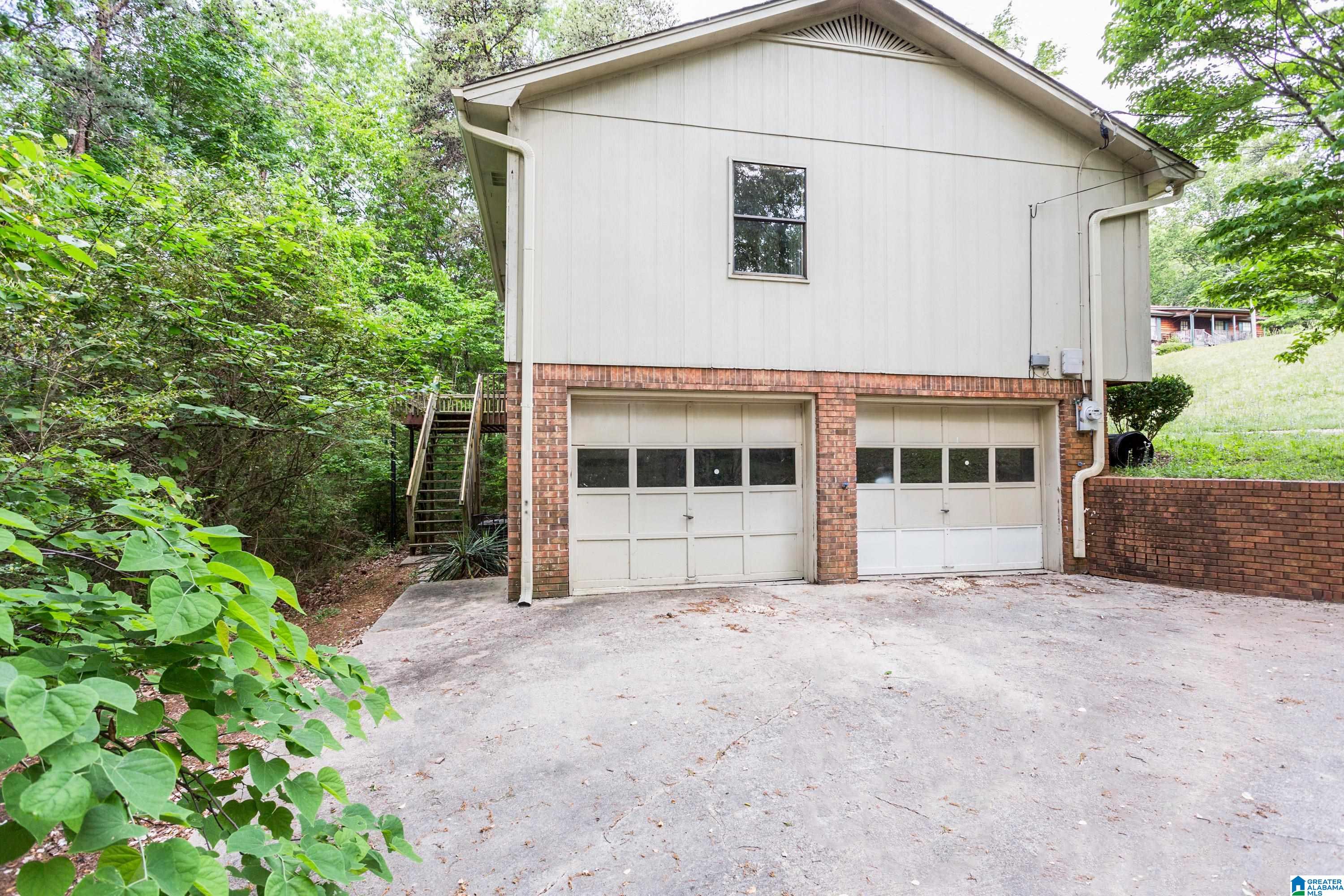 1101 MERCURY LANE