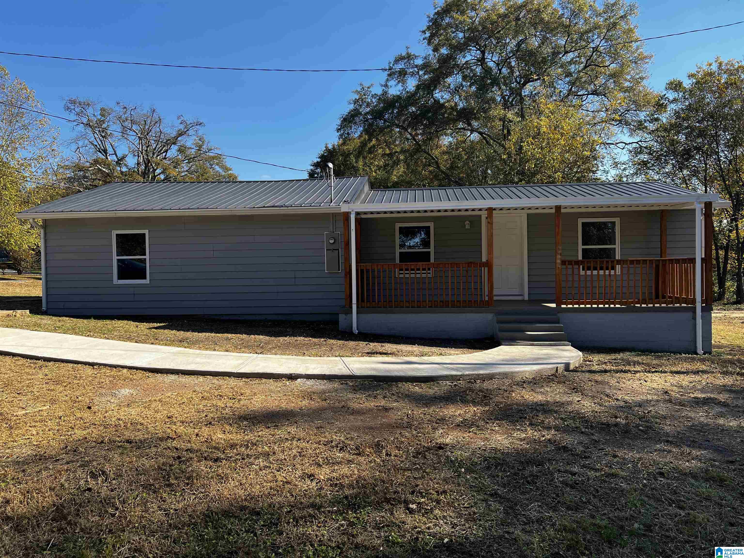 1739 Iron City Road, Anniston, AL 36207