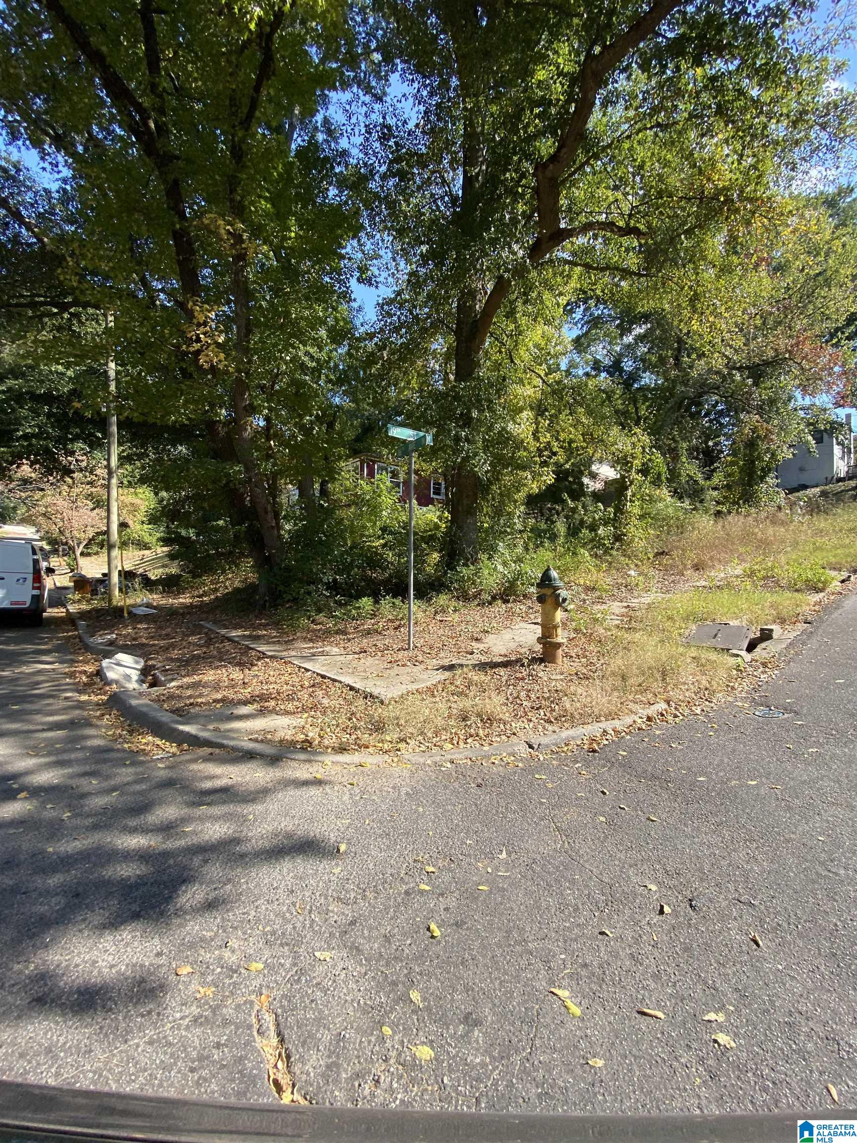 1901 16TH AVENUE N 0