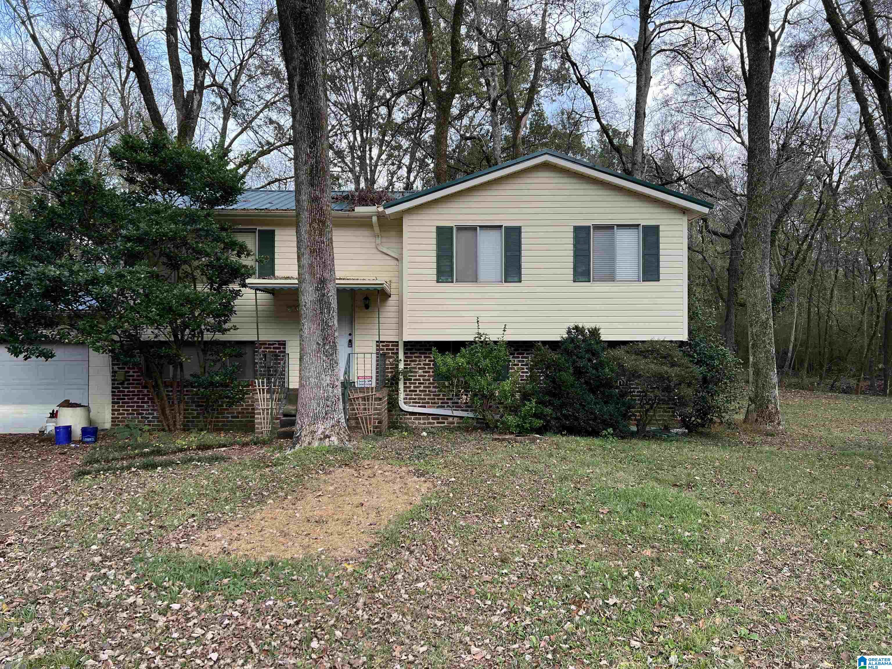 1637 Barrington Circle NE, Center Point, AL 35215