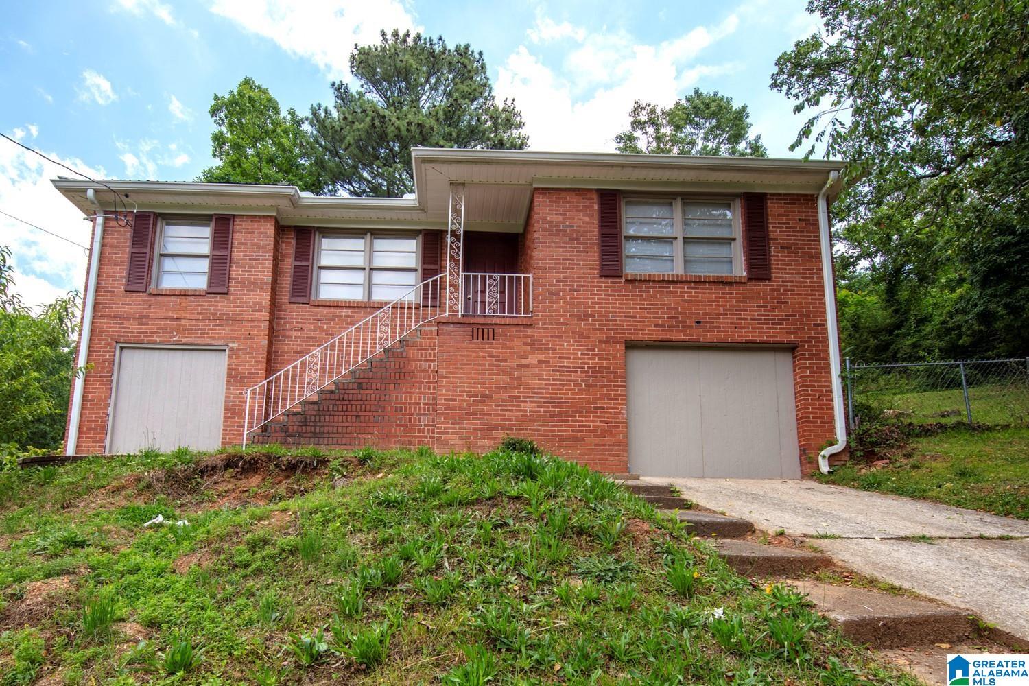 1006 BROADMOOR DRIVE
