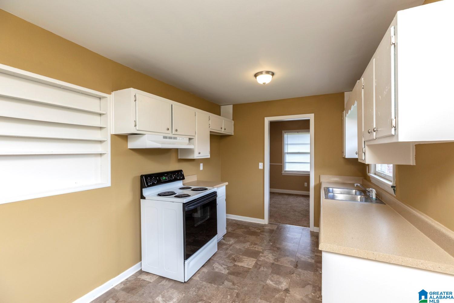 1006 BROADMOOR DRIVE