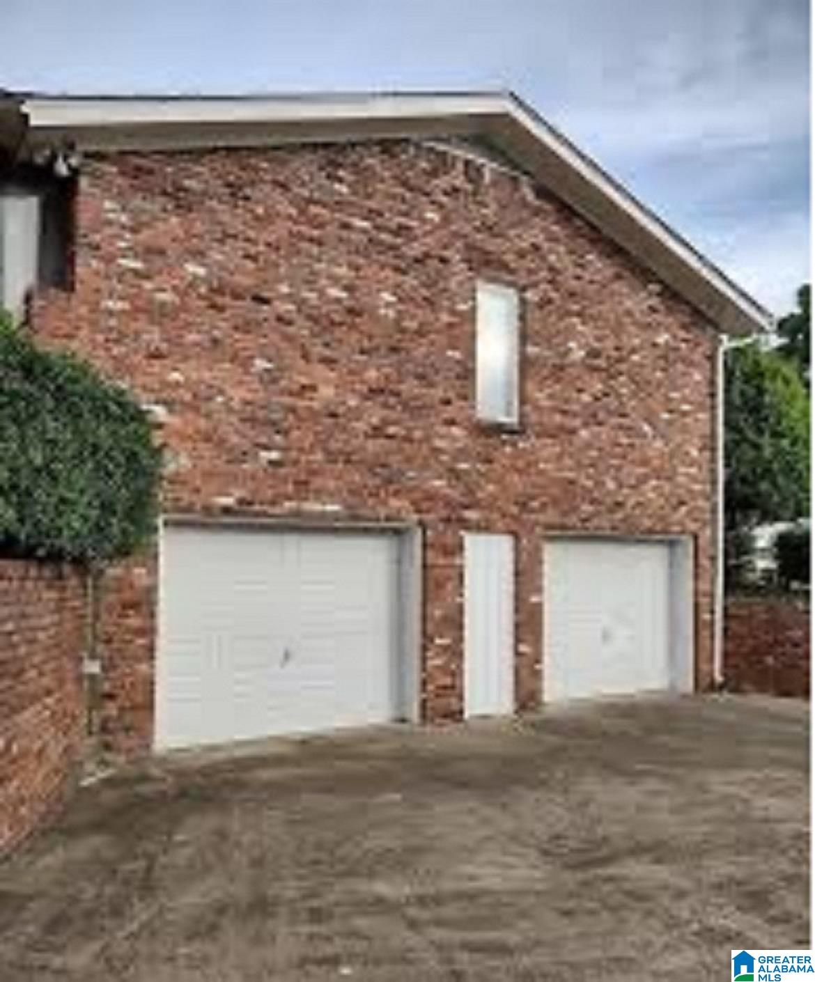 616 Memorial Drive, Bessemer, AL 35022