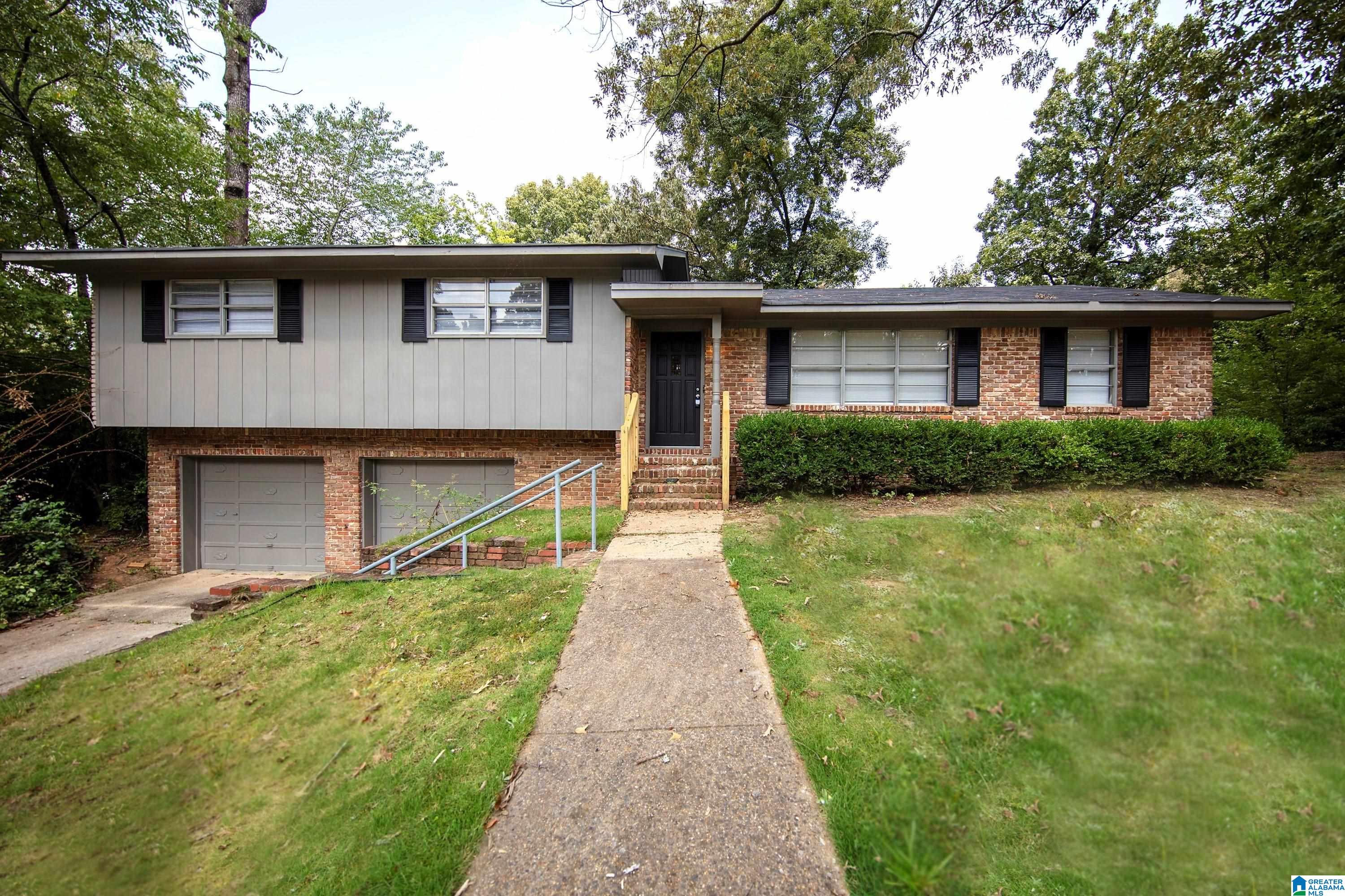 712 ONEIDA DRIVE