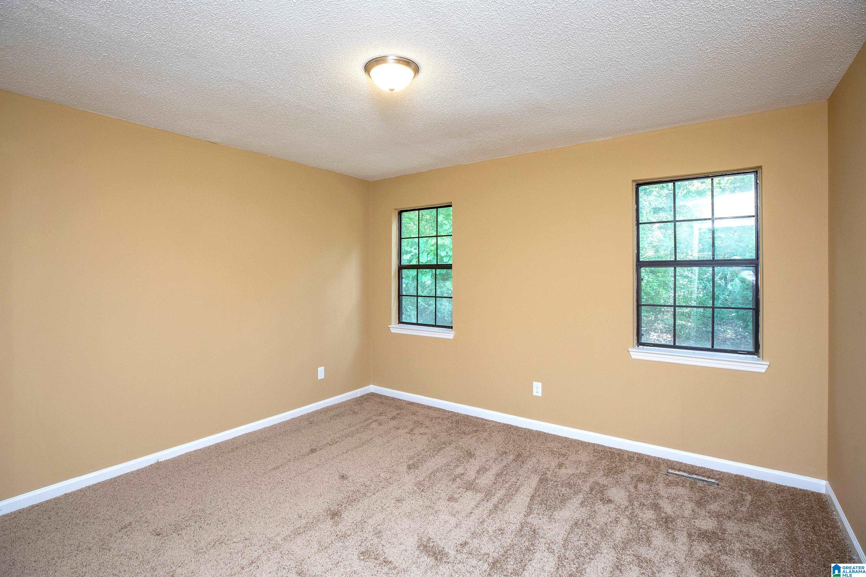 310 WILLOW GLEN DRIVE