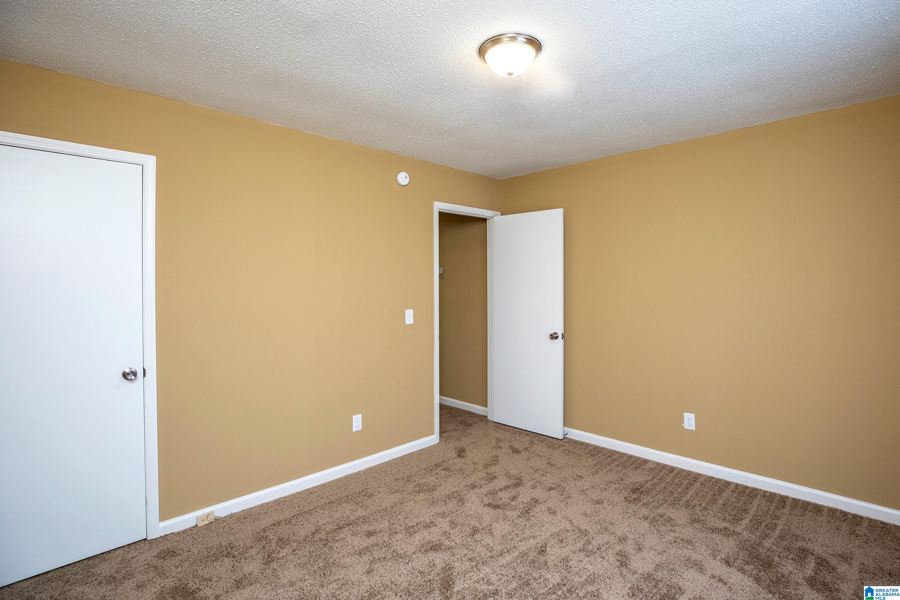 310 WILLOW GLEN DRIVE