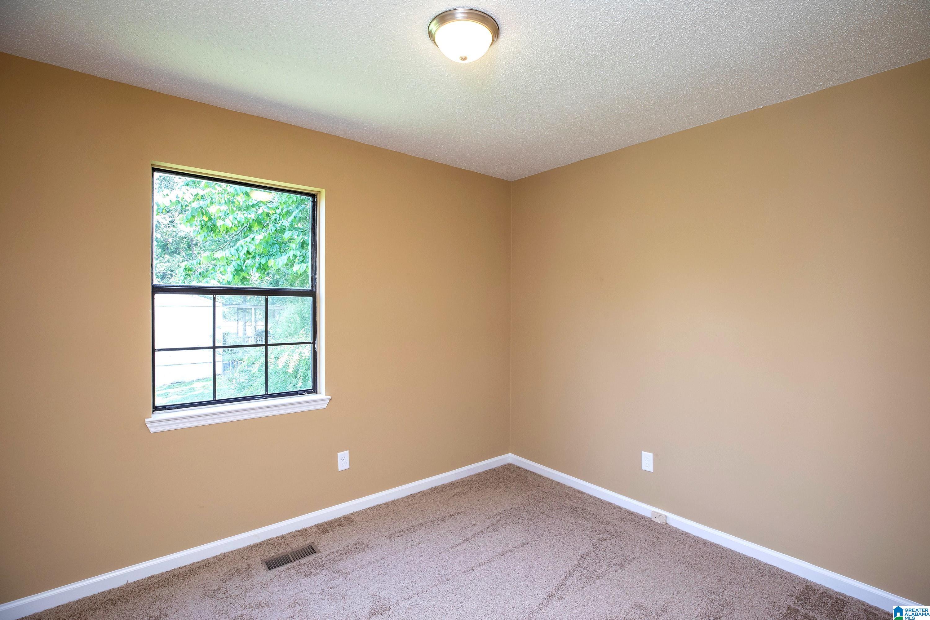 310 WILLOW GLEN DRIVE
