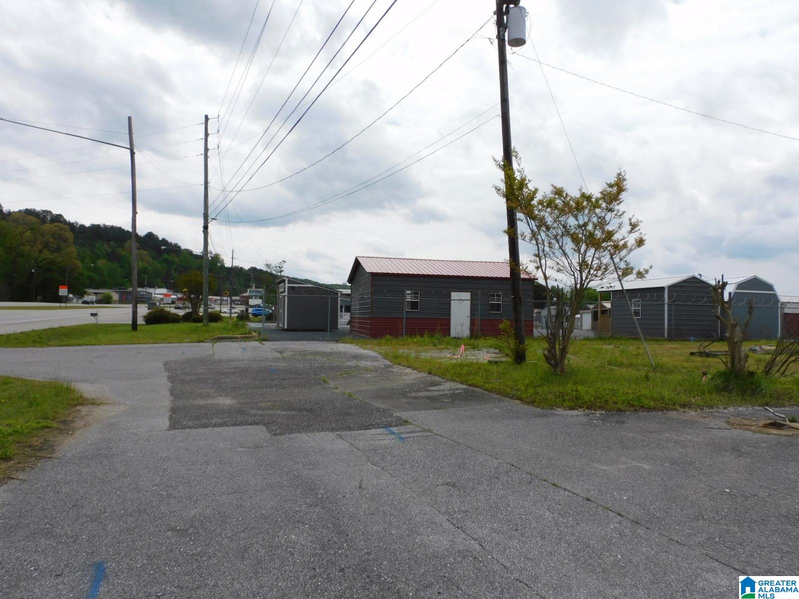 MLS 1345452 34363438 PELHAM PARKWAY PELHAM, Alabama 35124