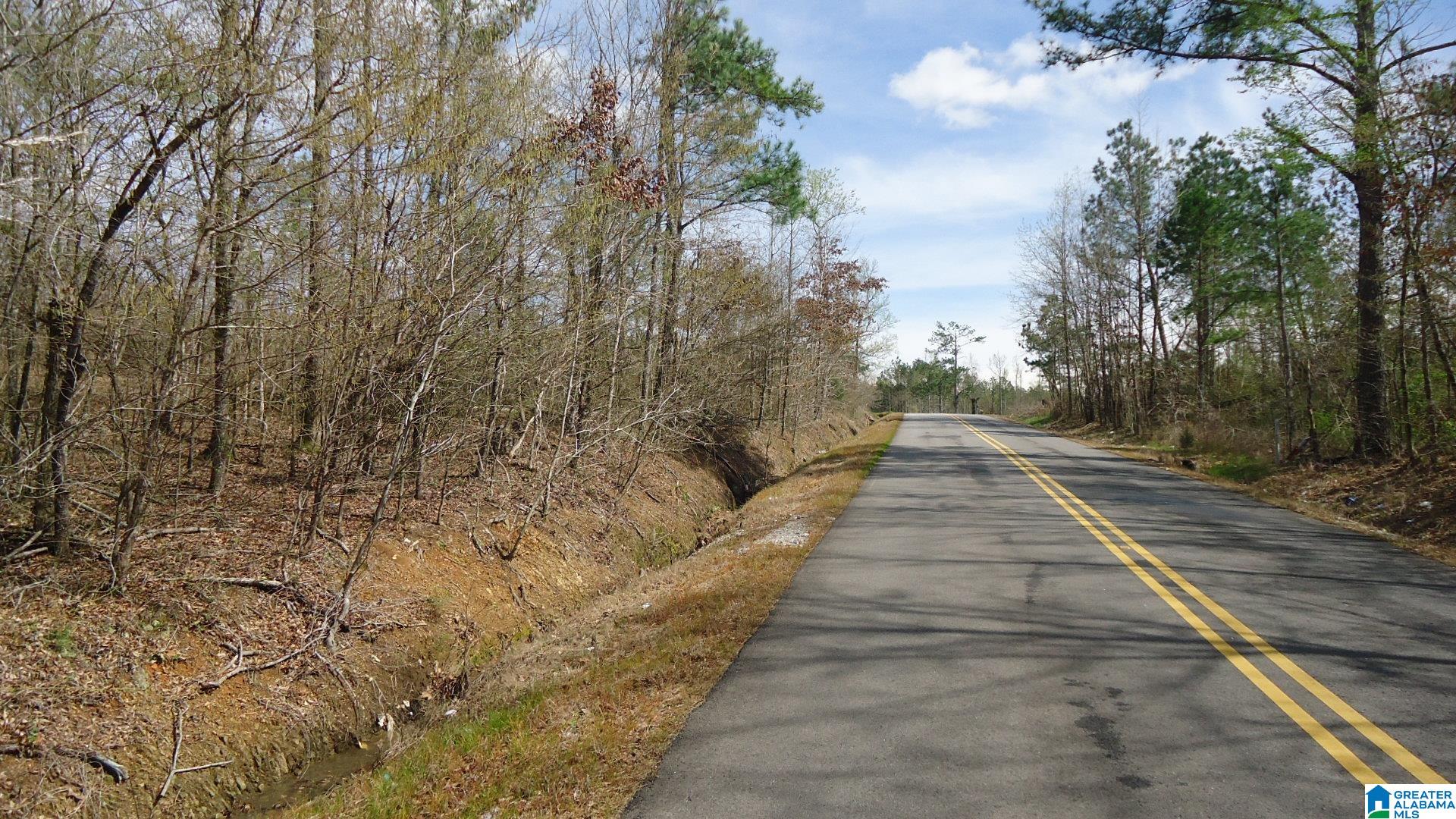 Homes for sale in Ohatchee, AL | 551 Grayton Road S, Ohatchee, AL 36206 | MLS# 1347996