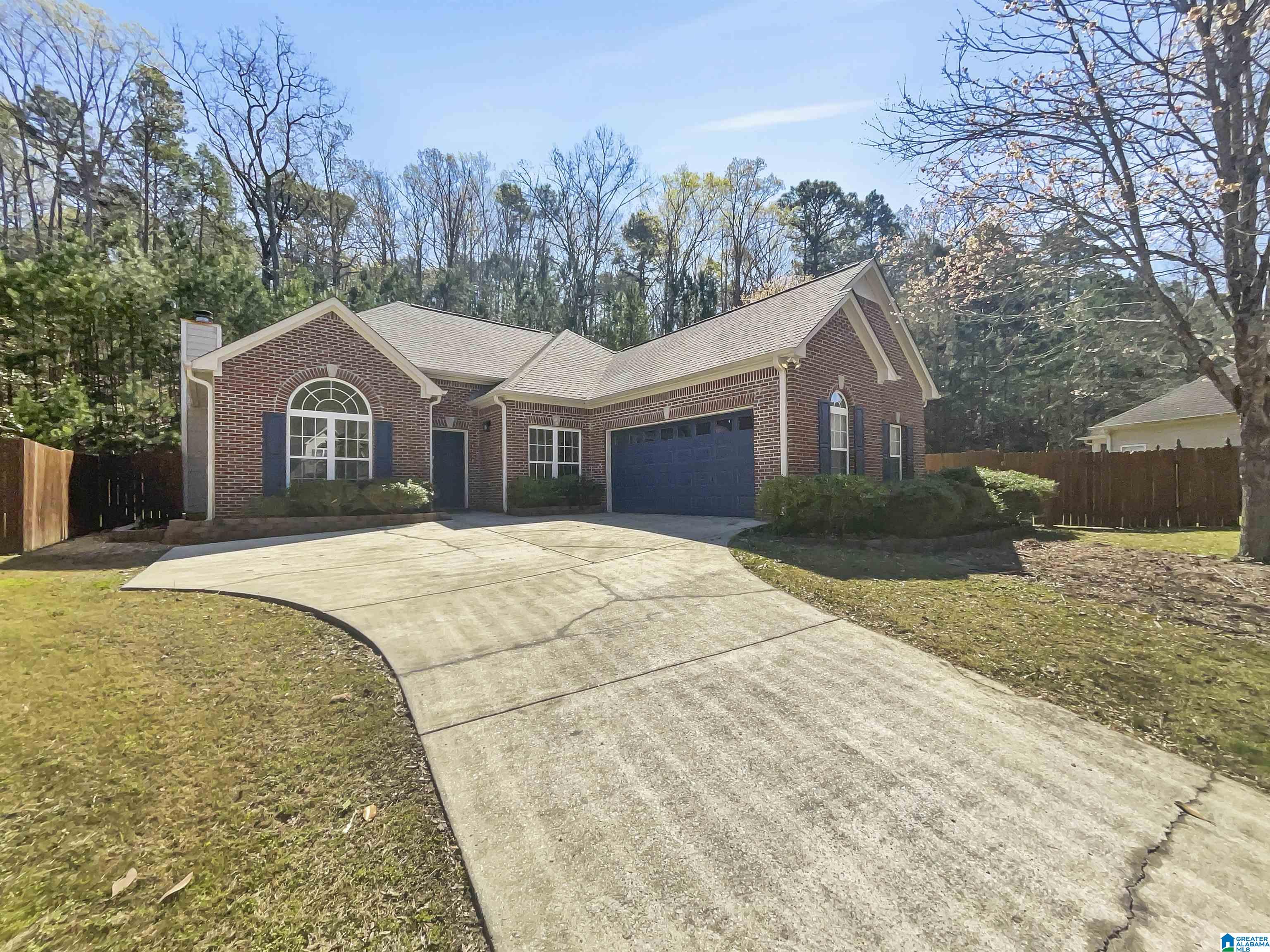 197 Cove Lane, Pelham, AL 35124