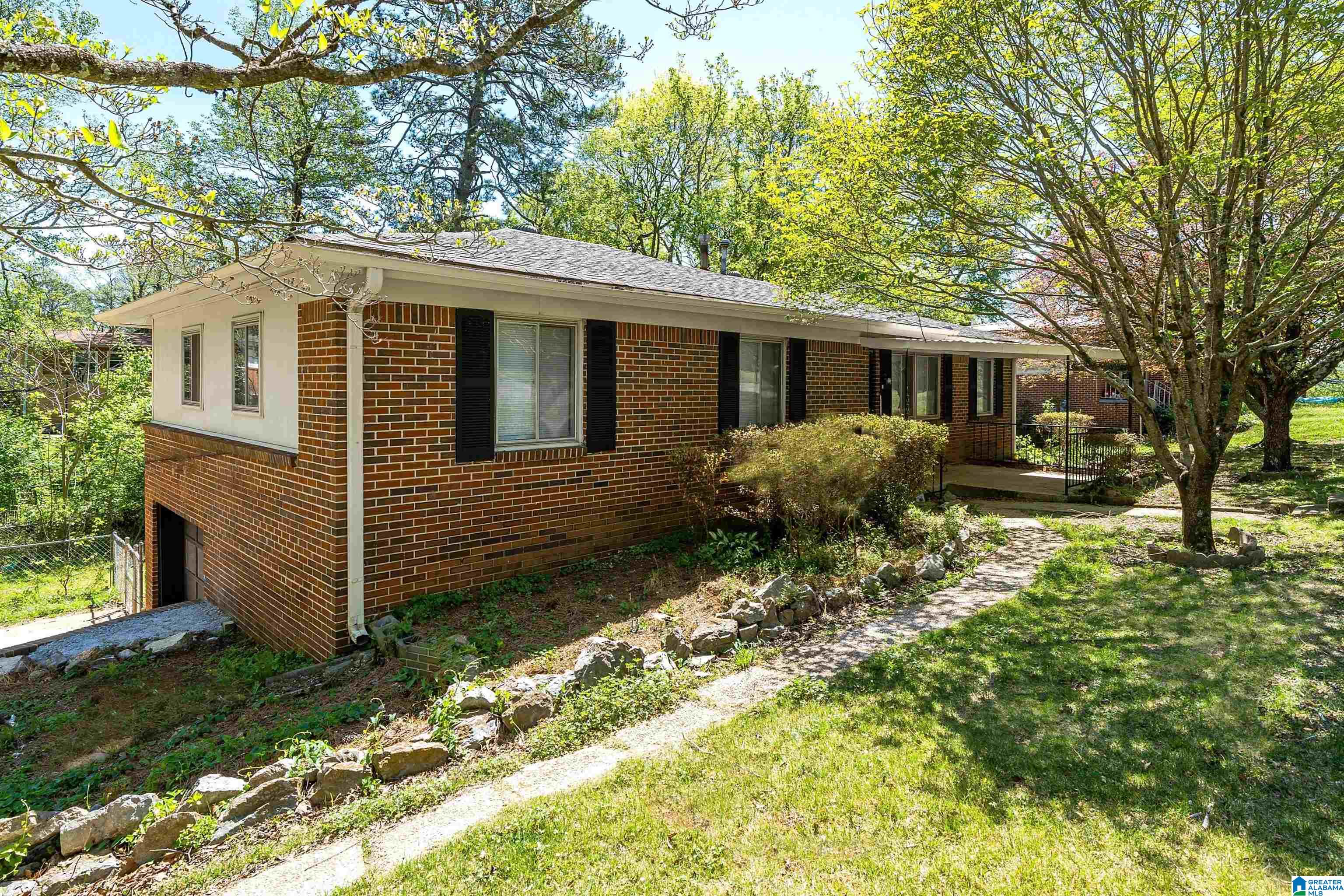 1333 HATFIELD LANE