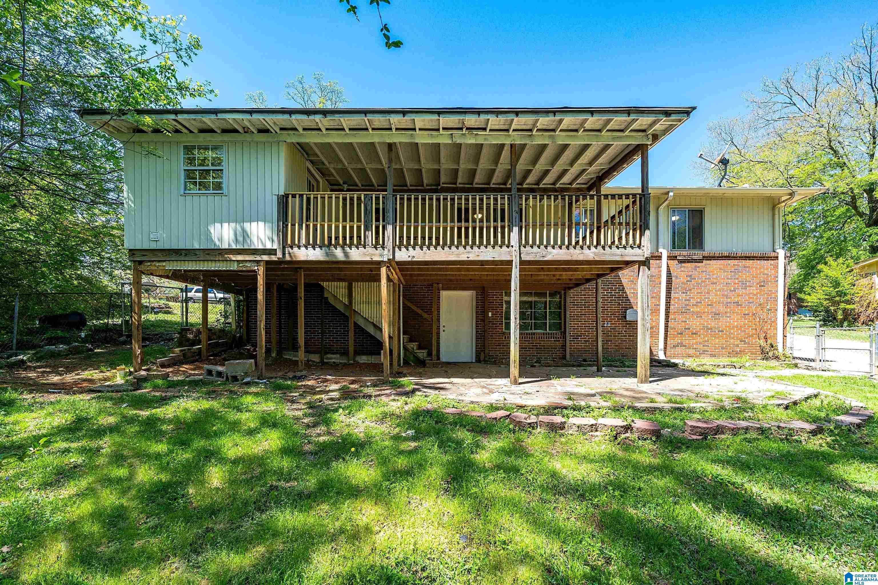 1333 HATFIELD LANE