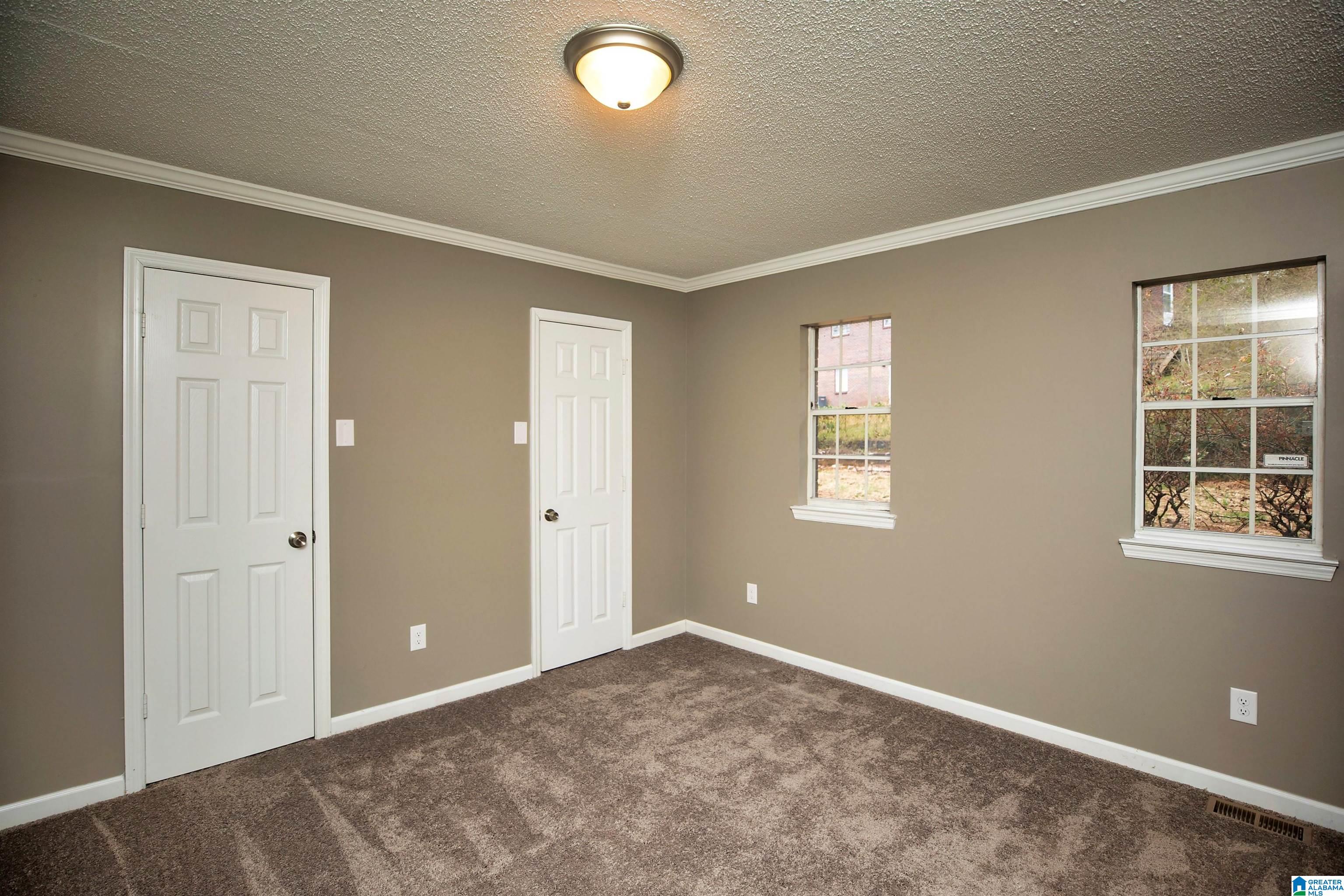 8941 GLENDALE DRIVE