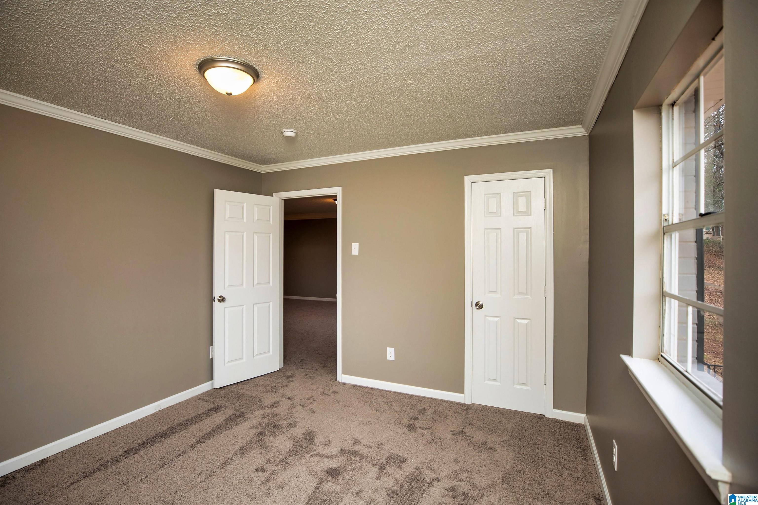 8941 GLENDALE DRIVE