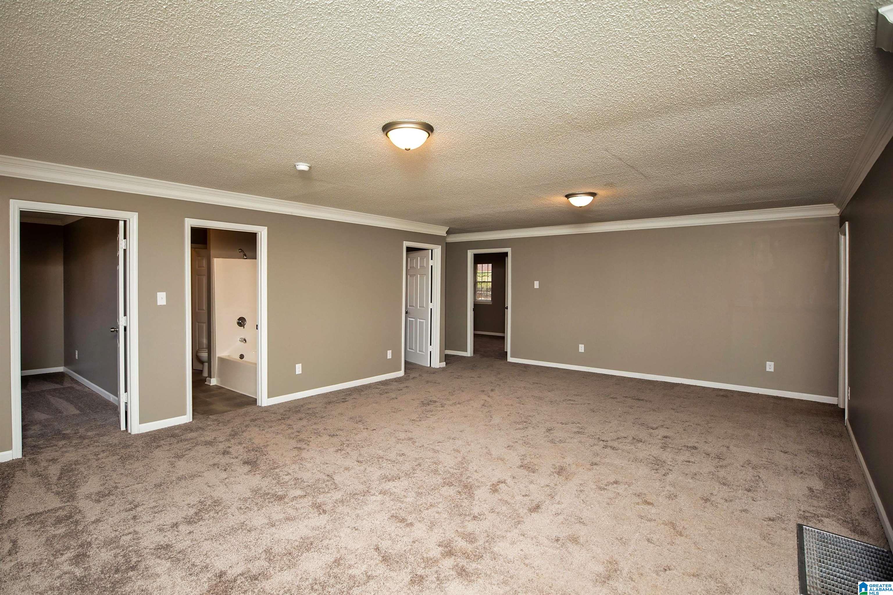 8941 GLENDALE DRIVE