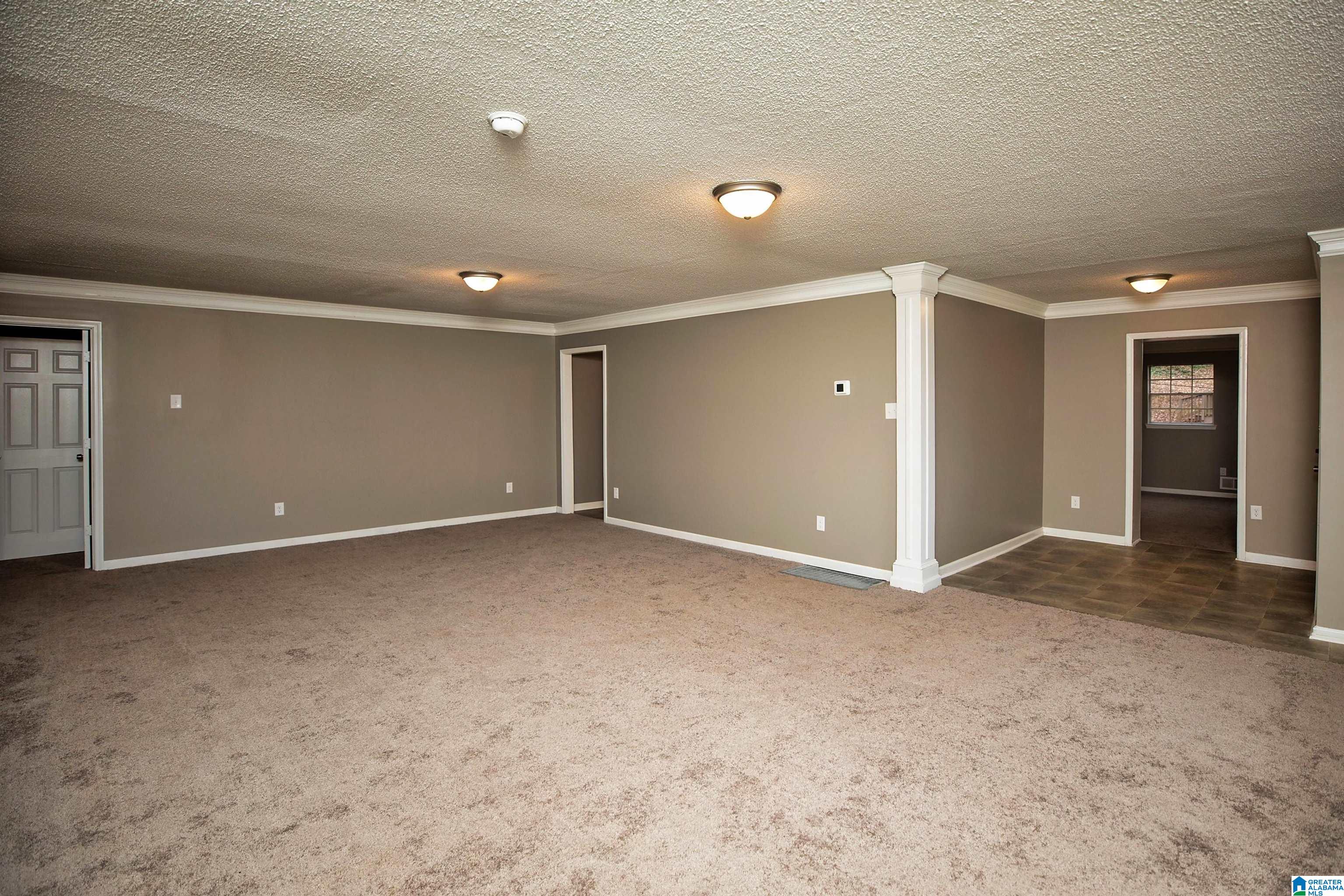 8941 GLENDALE DRIVE