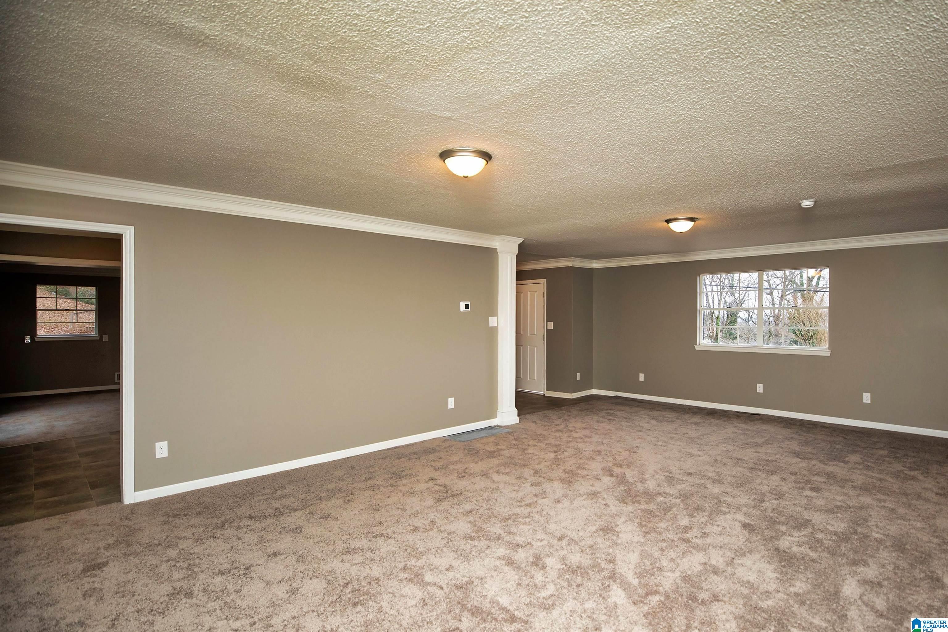 8941 GLENDALE DRIVE