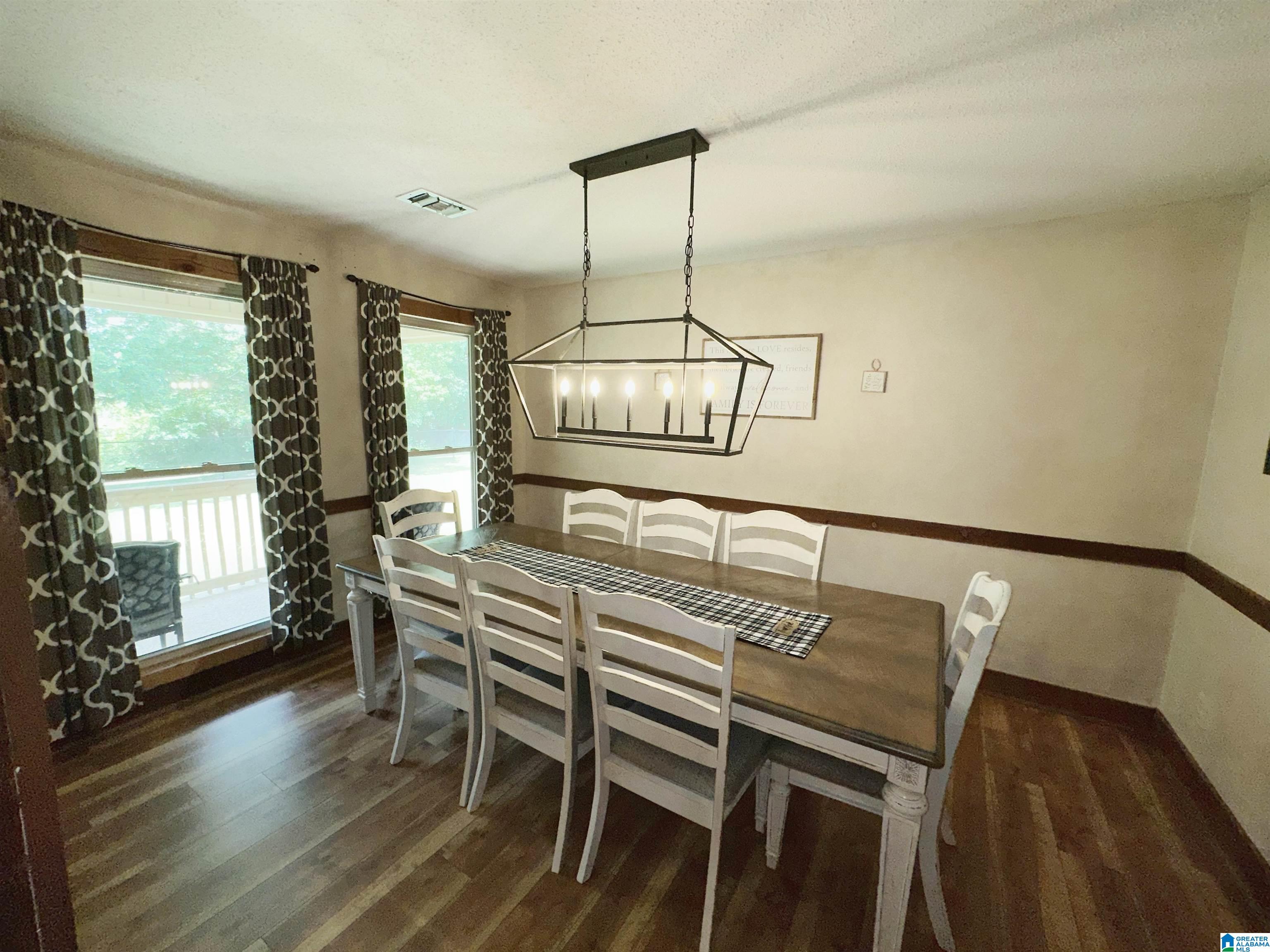 Residential for sale in MAPLESVILLE, Alabama, 1353450