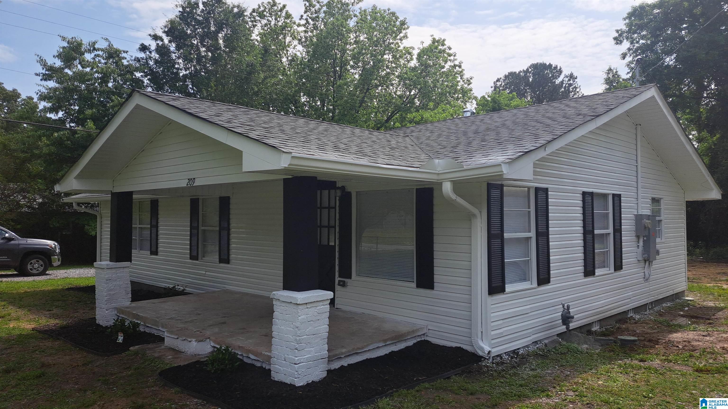 Homes for sale in Attalla, AL | 209 Covington Avenue Se, Attalla, AL 35954 | MLS# 1354082