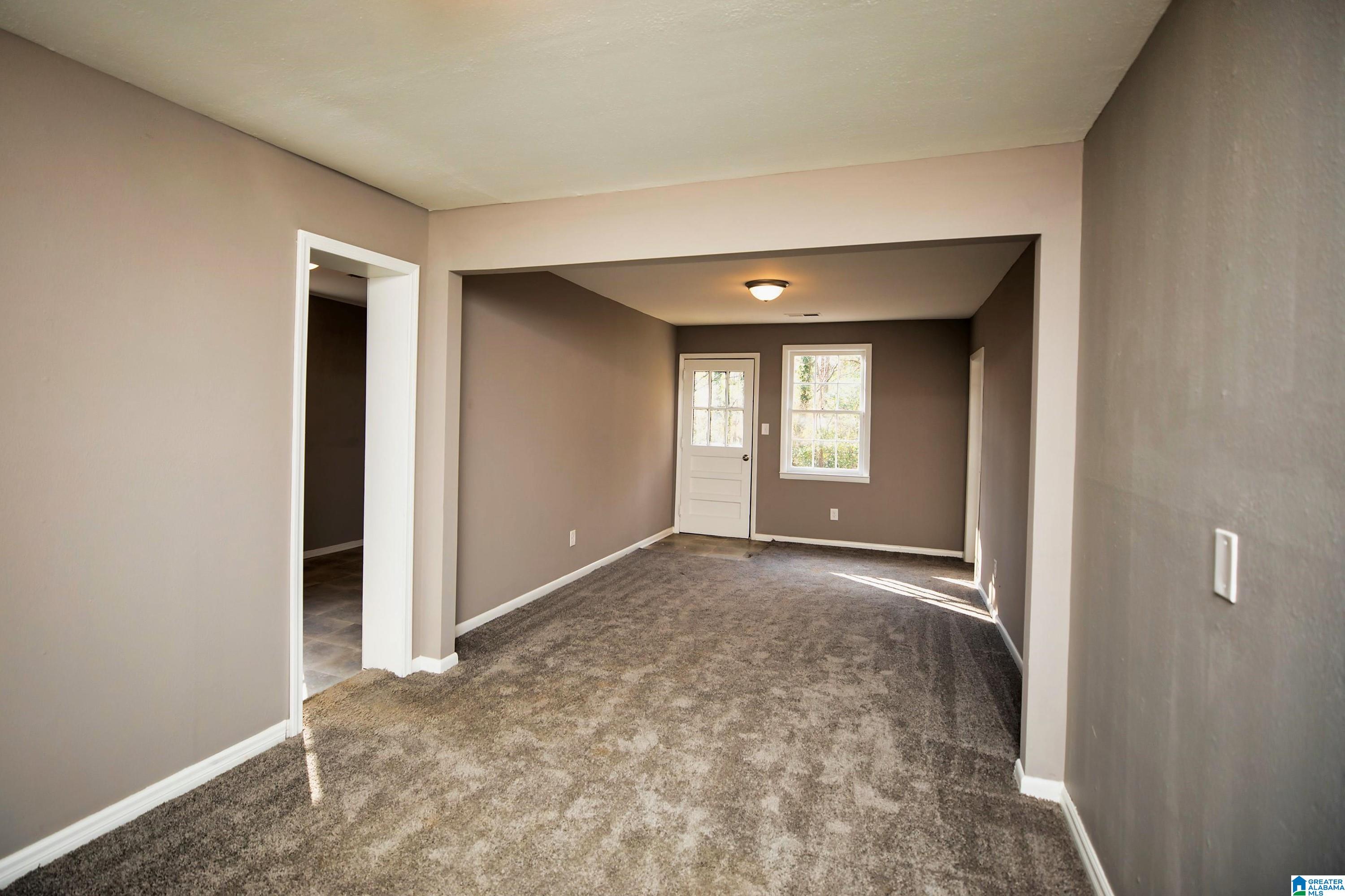 816 MEADOWBROOK DRIVE