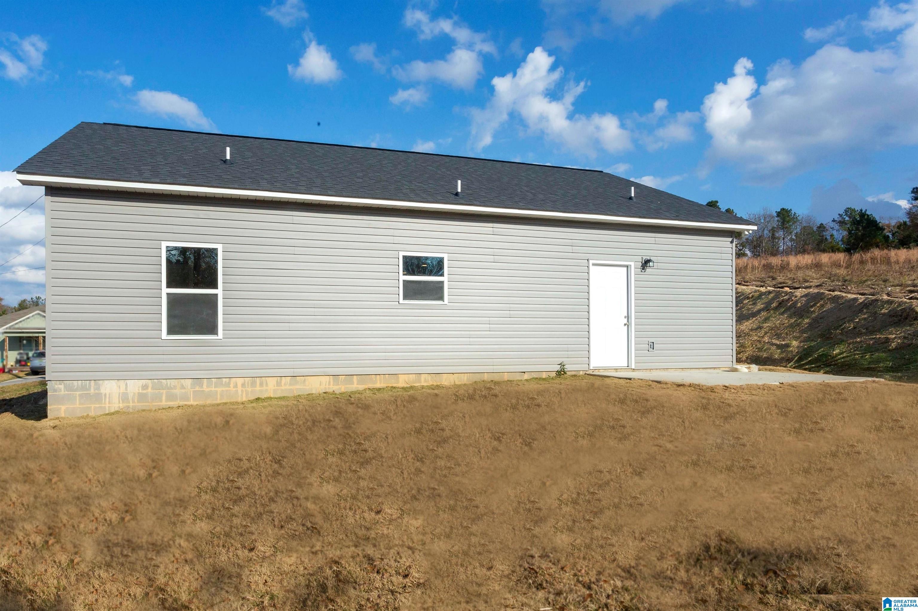 154 DREWS WAY