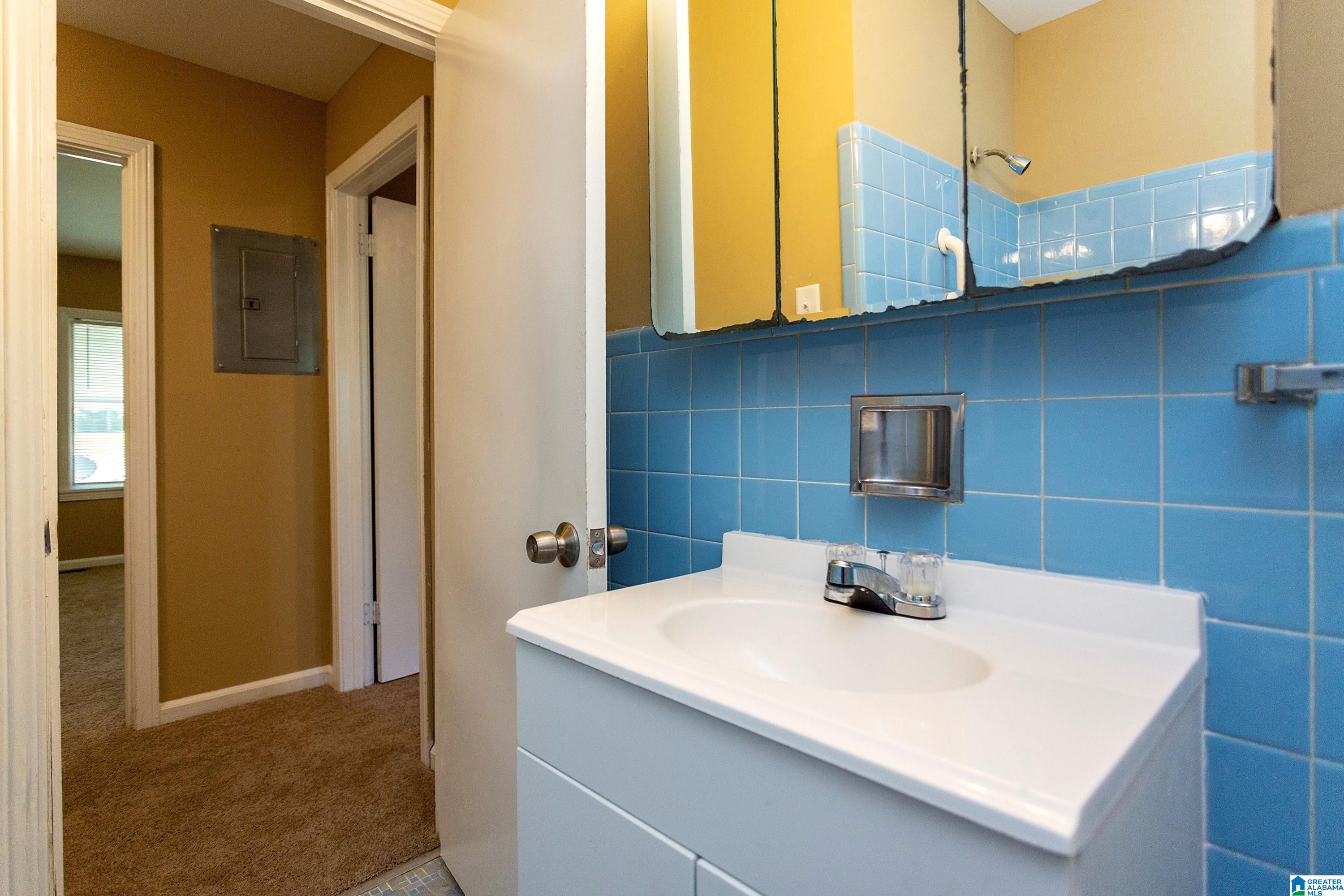 524 JANE ANN CIRCLE