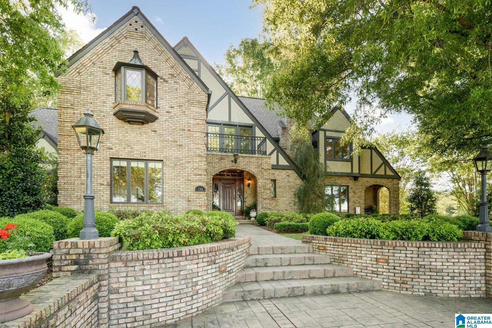 Homes for sale in Berry, AL | 1744 County Road 63, Berry, AL 35546 | MLS# 1355318