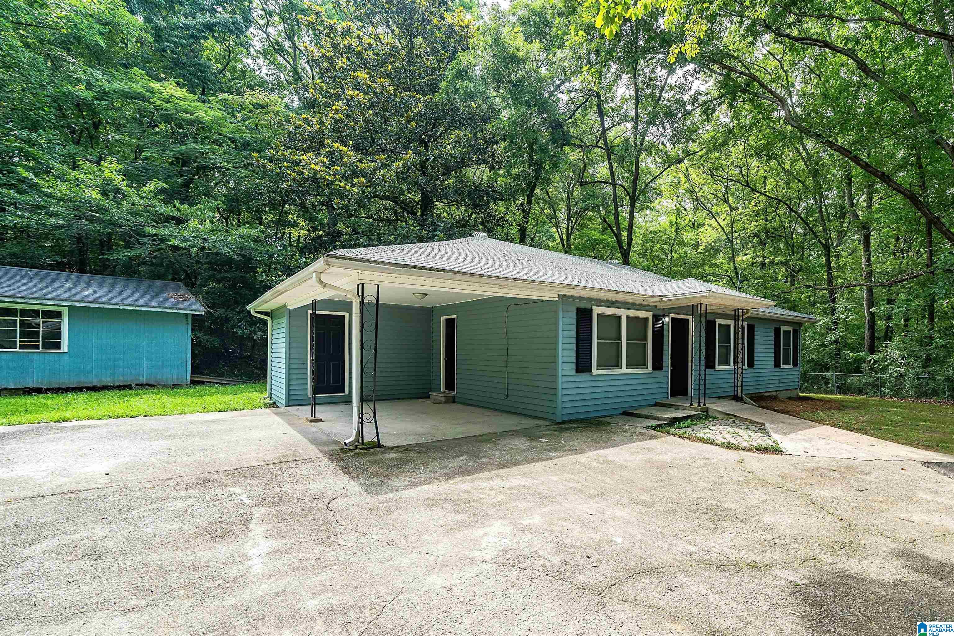 2136 ARCADIA ROAD