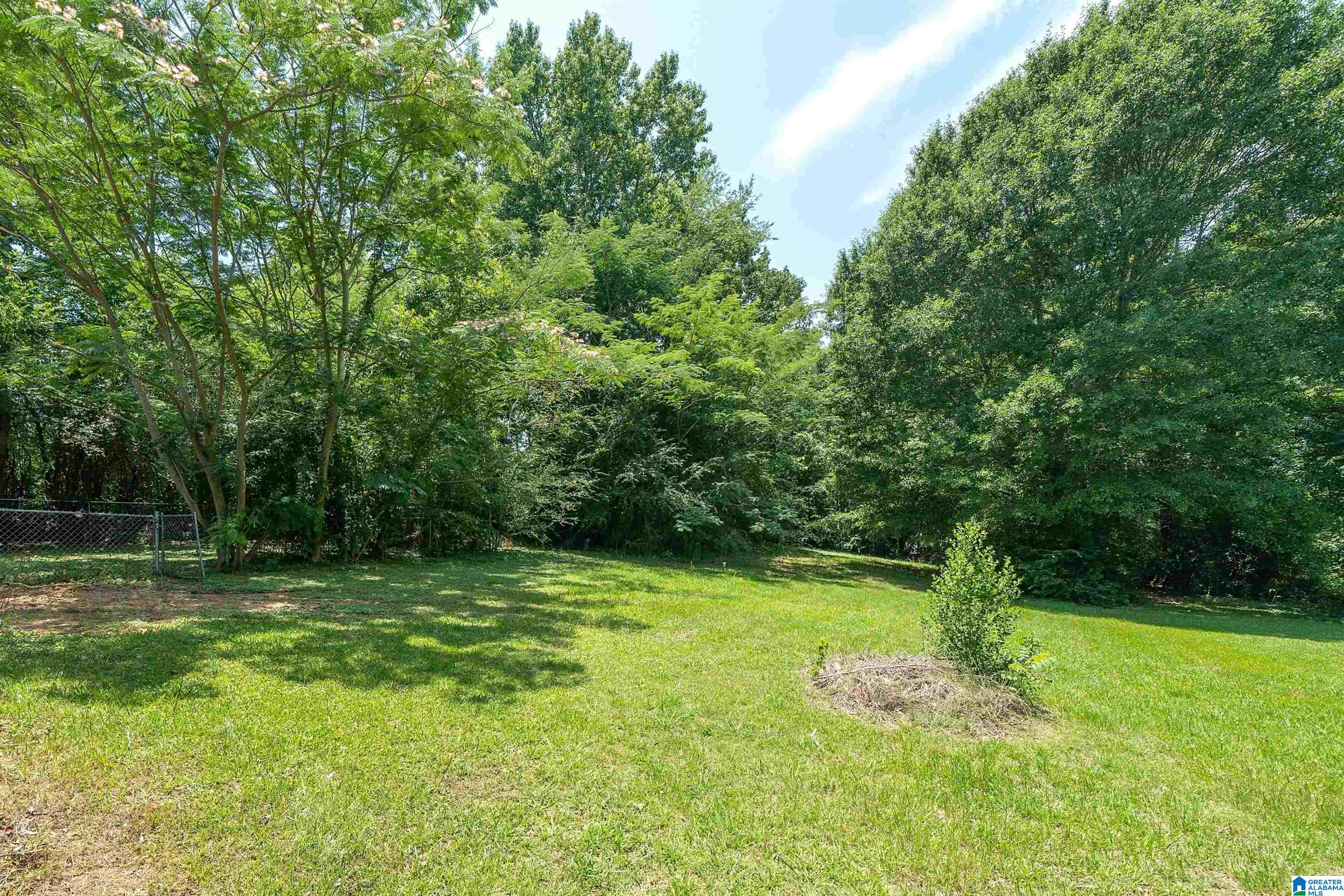 1623 WHITE DRIVE
