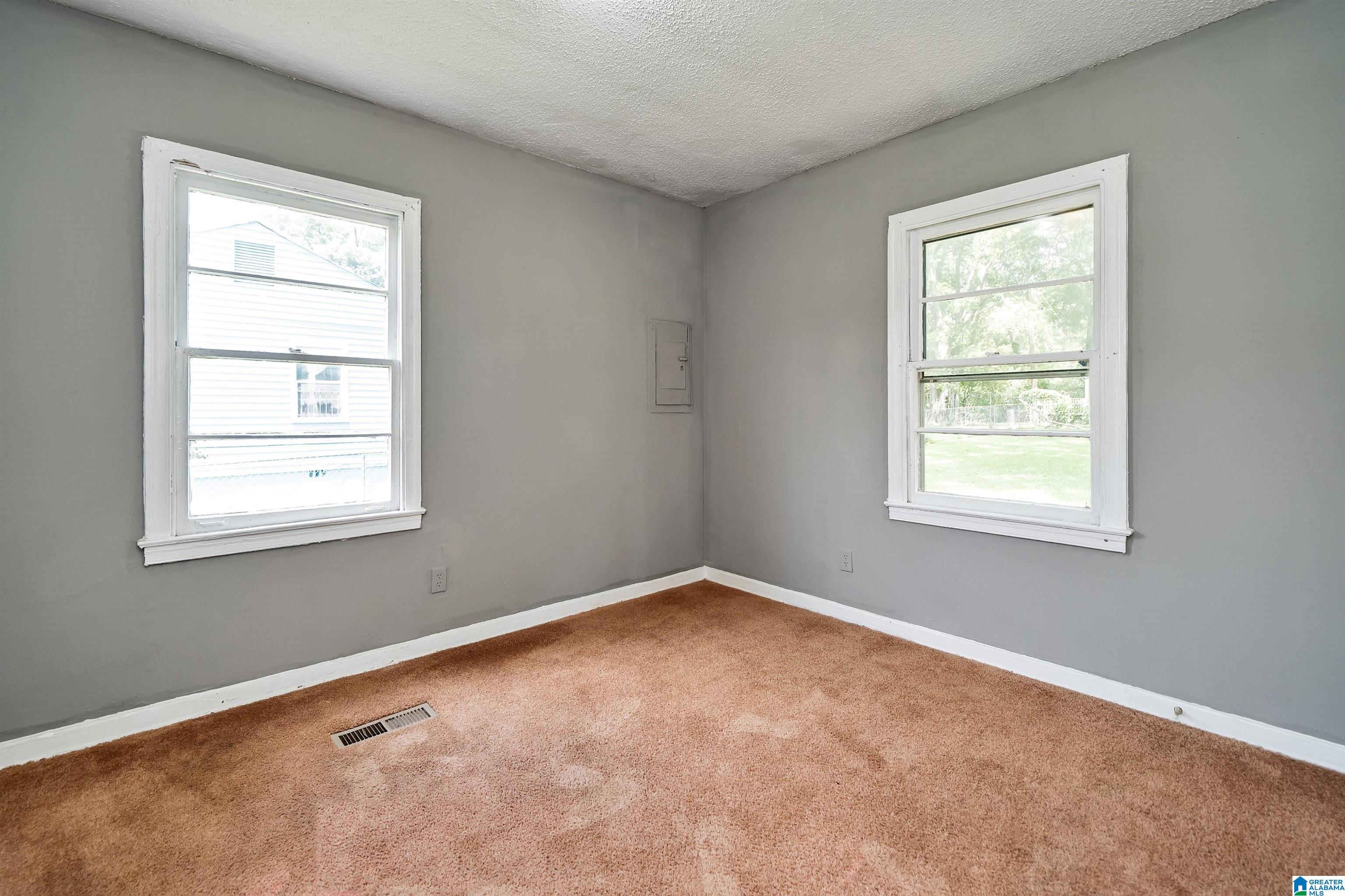 1272 MEADOW LANE