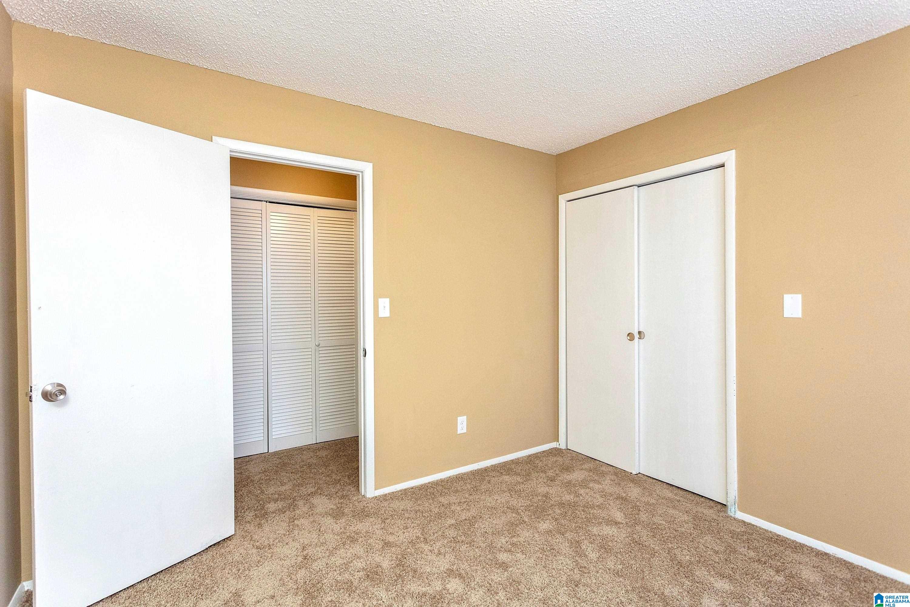 2112 ALAN DRIVE