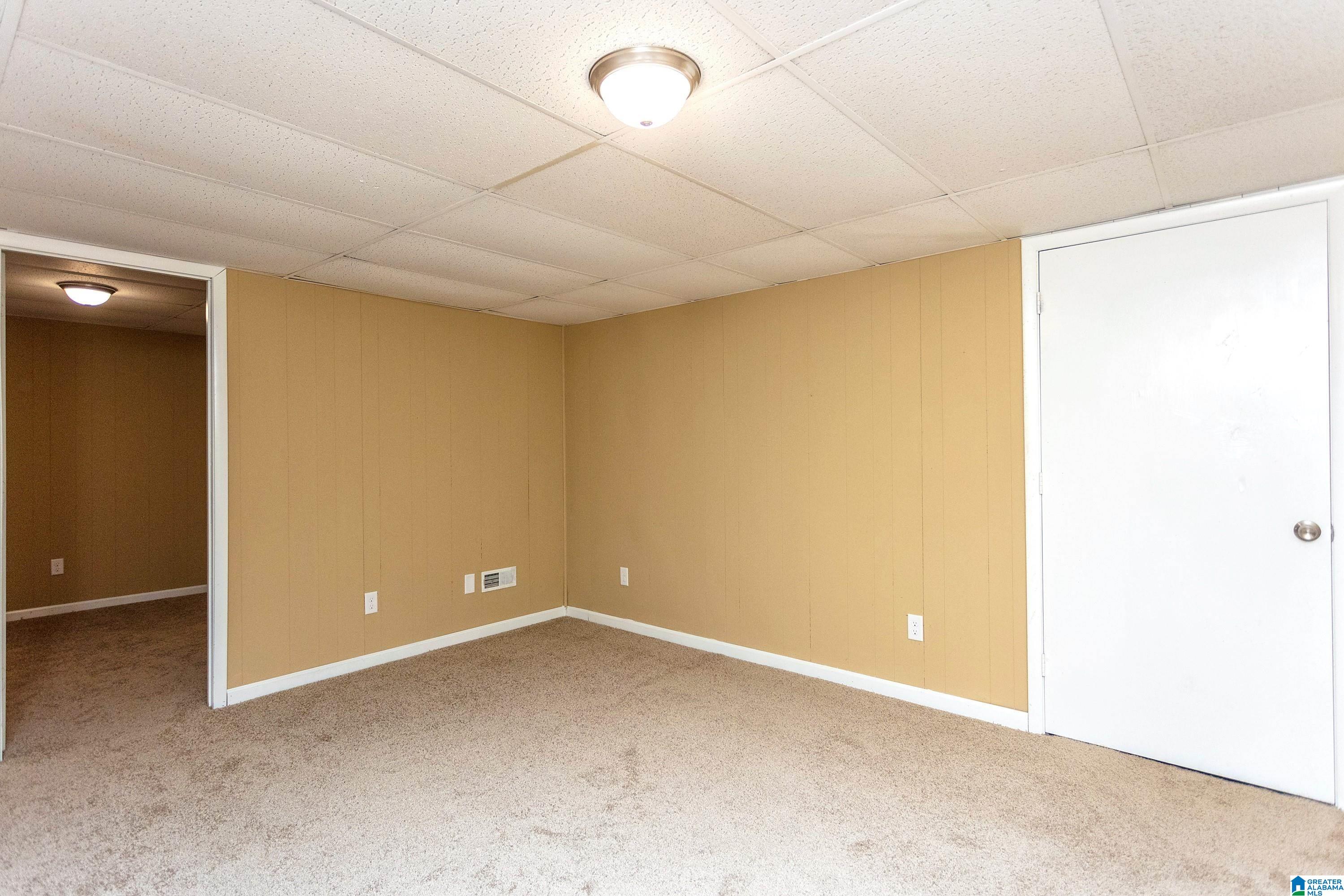 2112 ALAN DRIVE