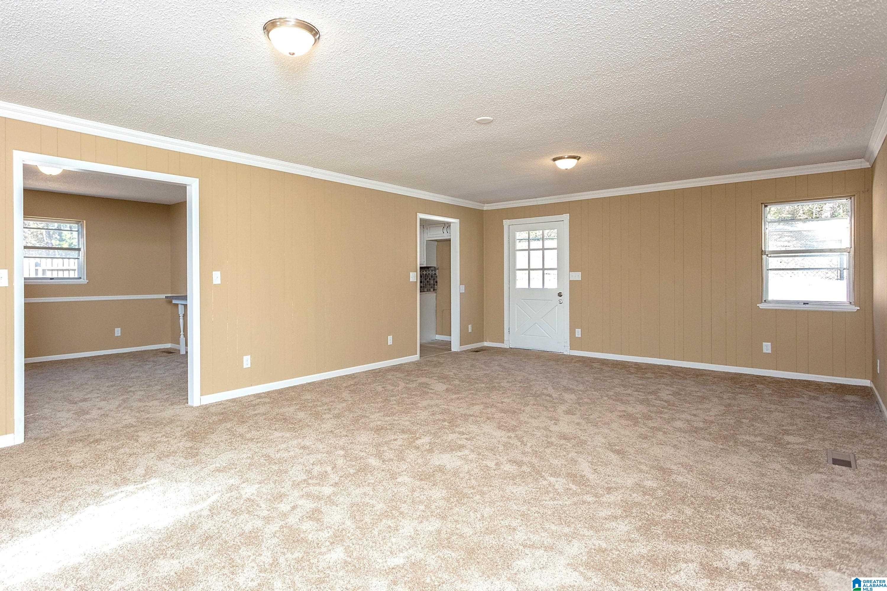 2112 ALAN DRIVE