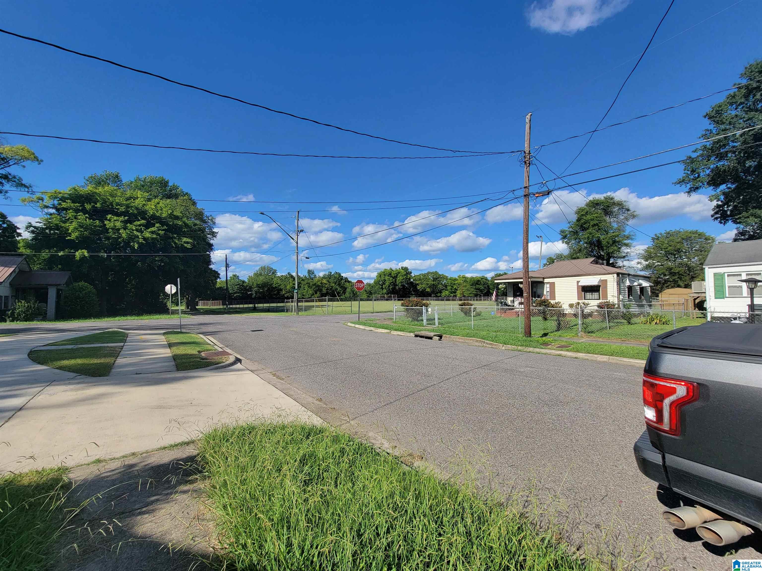 Homes for sale in Birmingham, AL | 1332 44Th Pl N, Birmingham, AL 35212 | MLS# 1362876