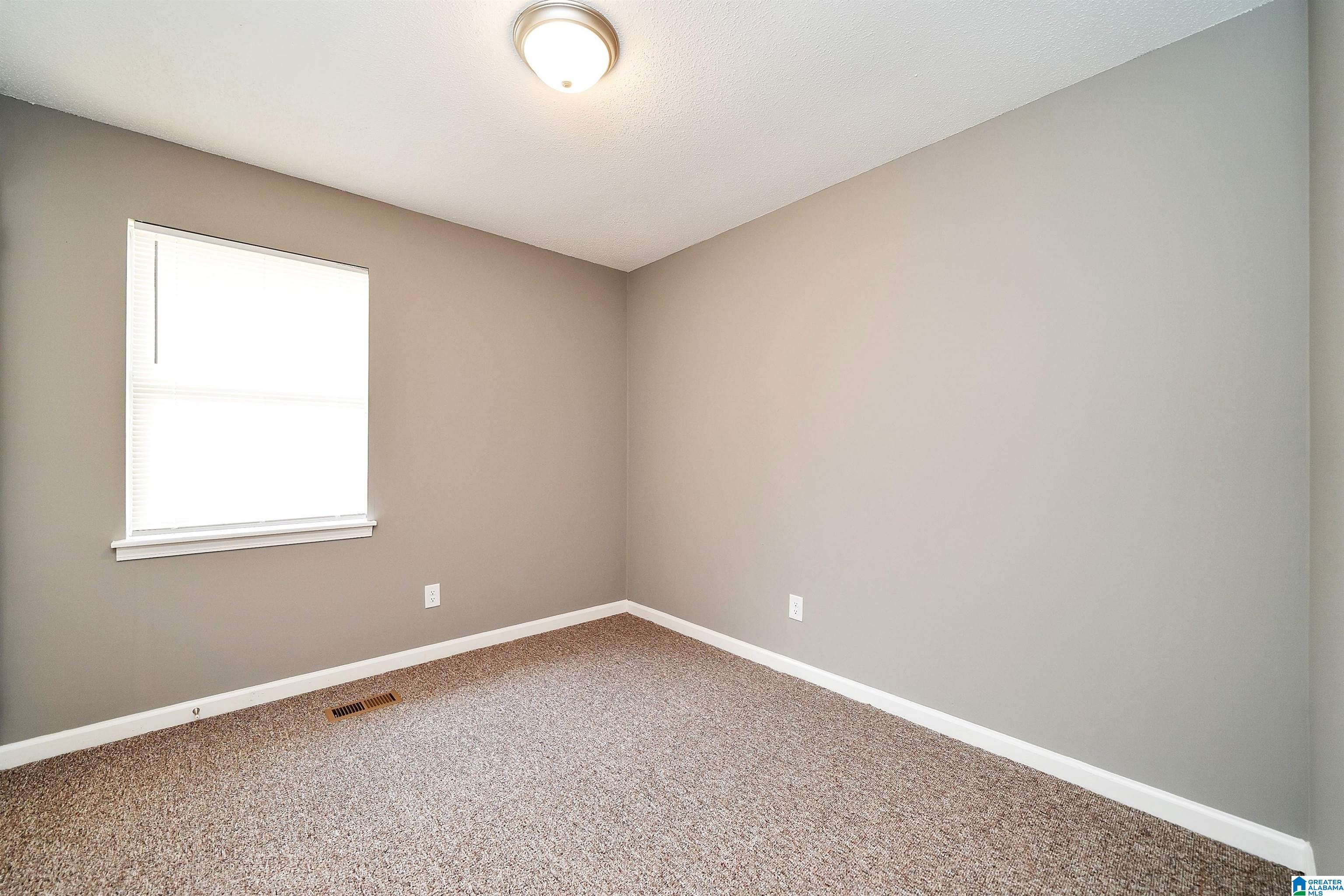 620 15TH COURT NW