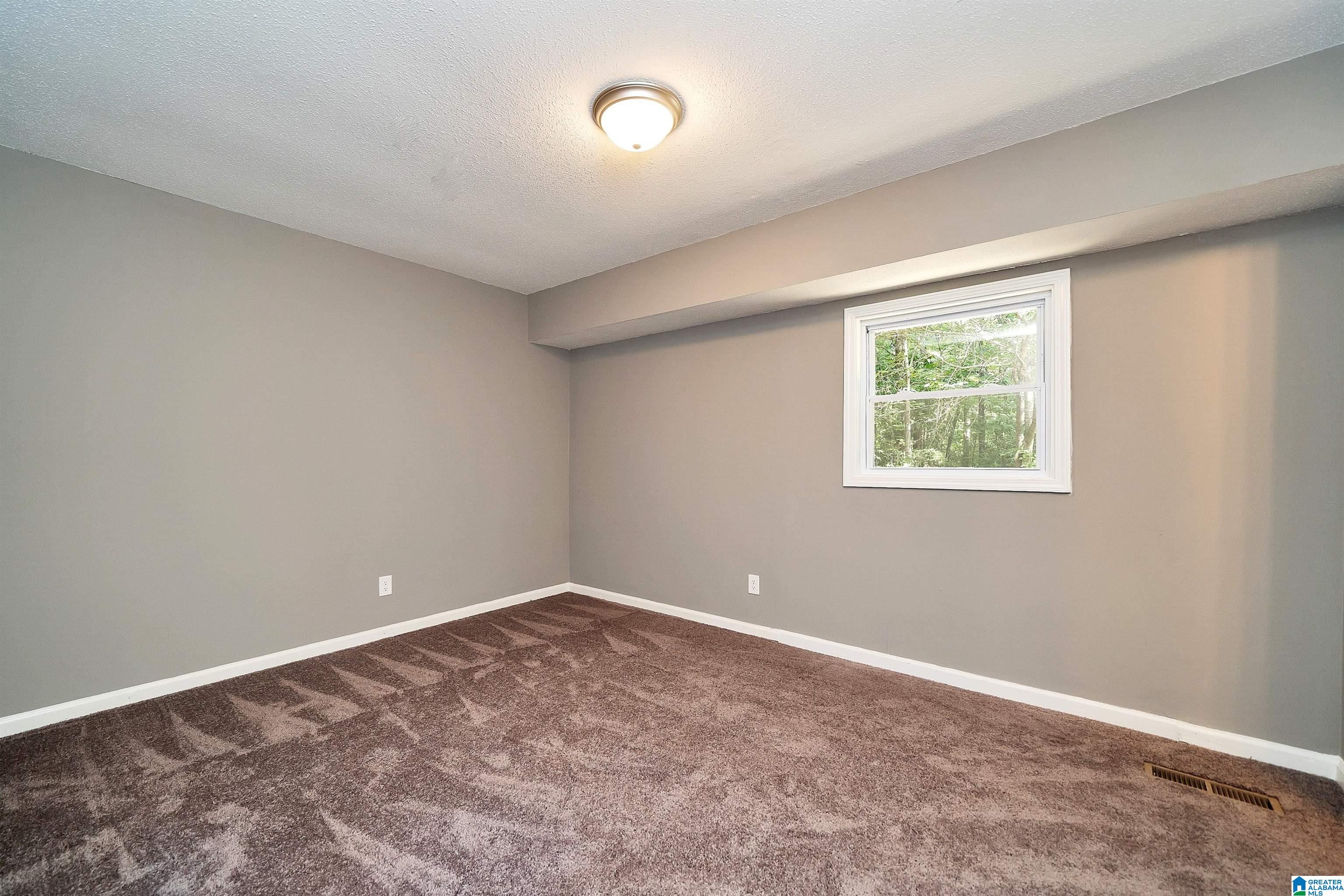 620 15TH COURT NW