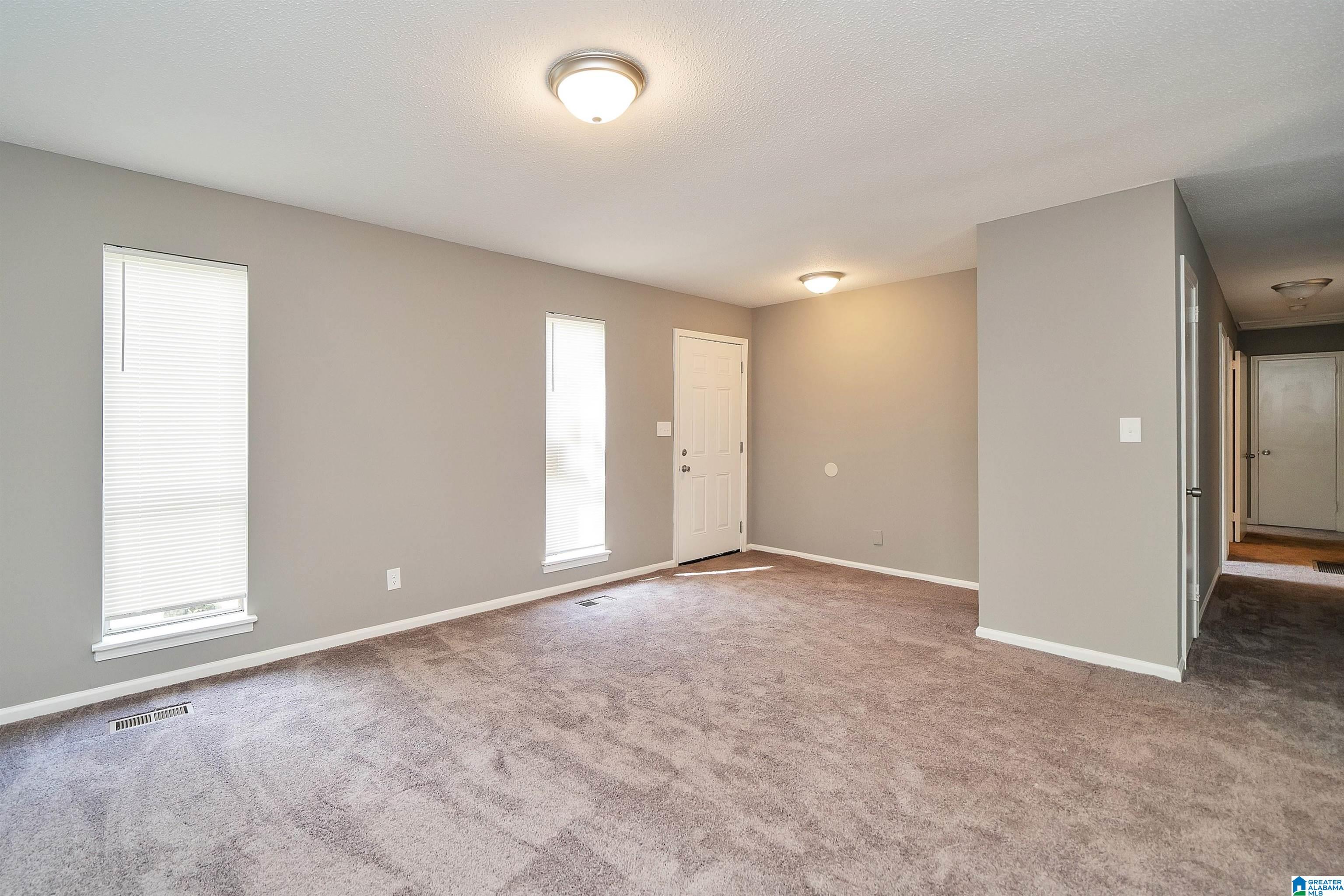 620 15TH COURT NW