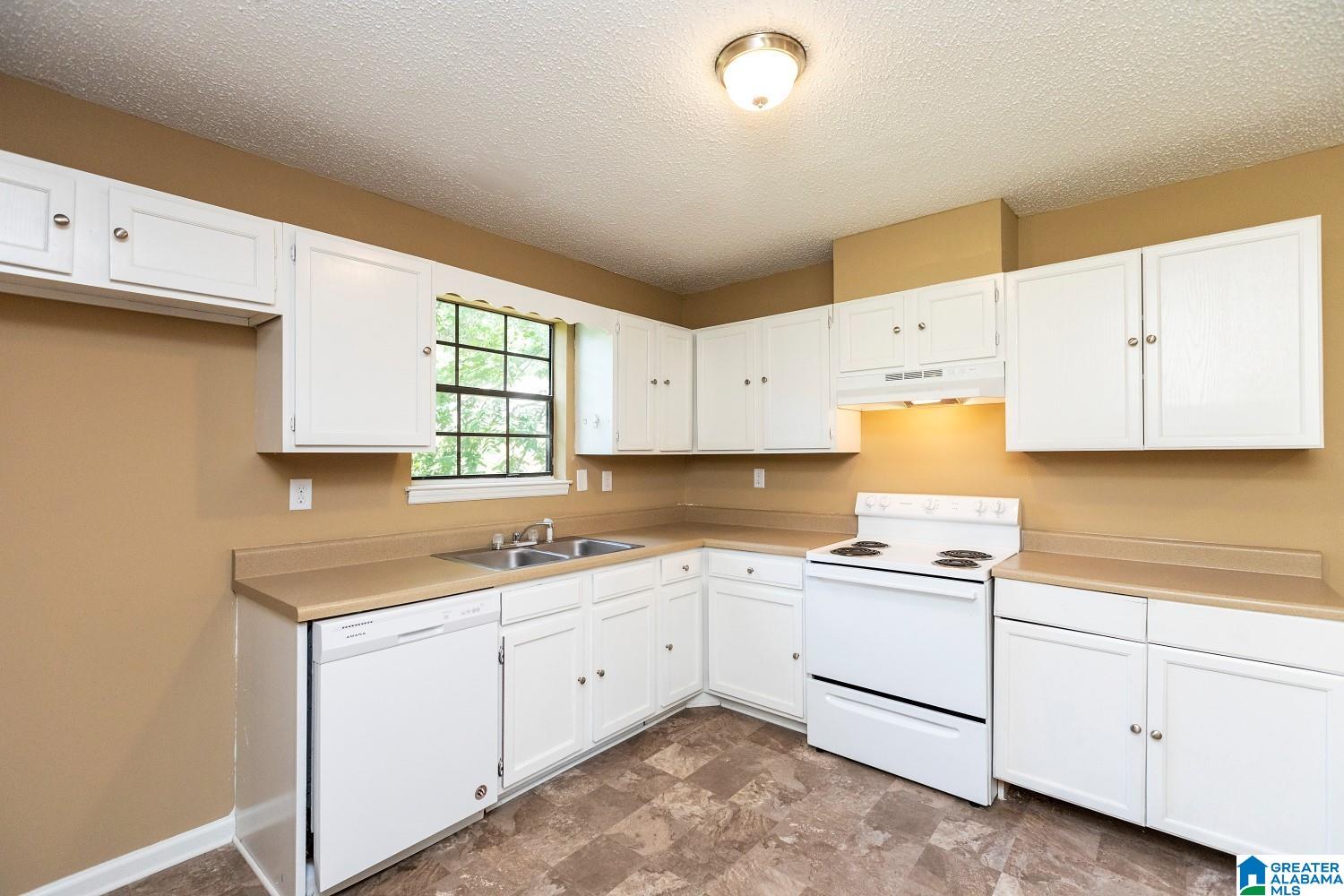 203 WINTERHAVEN CIRCLE