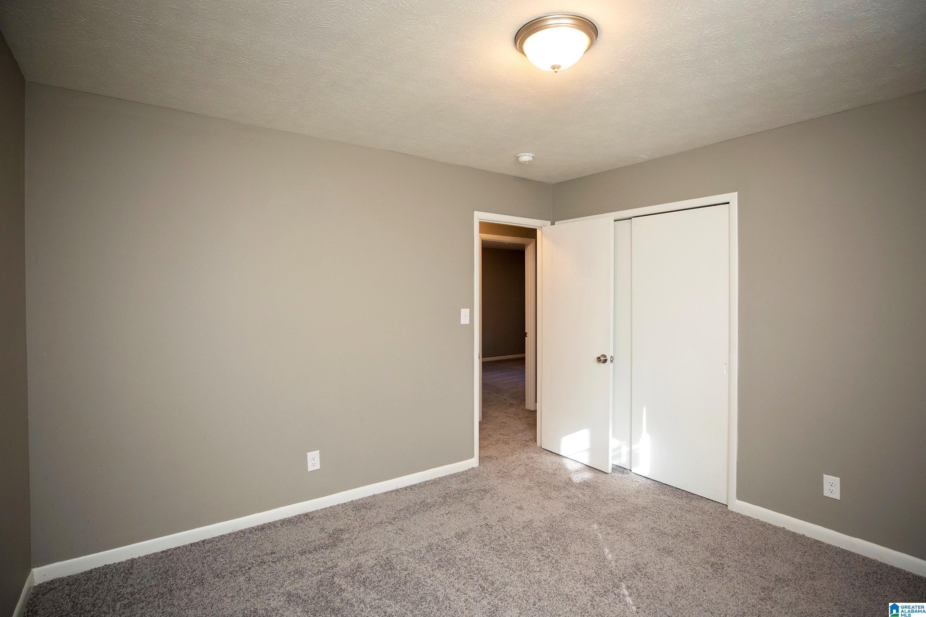 906 PINECLIFF DRIVE