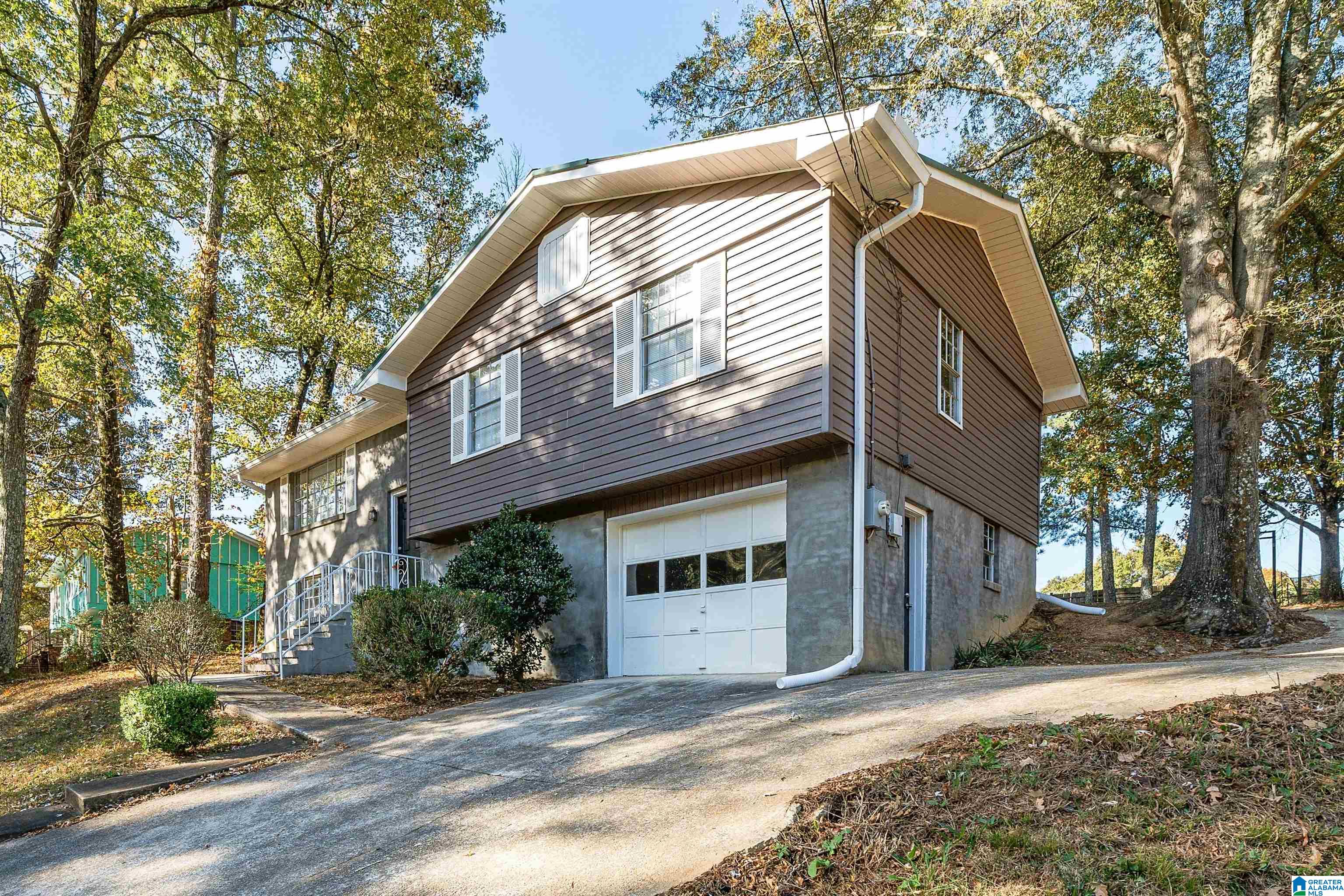 707 HILLCREST ROAD