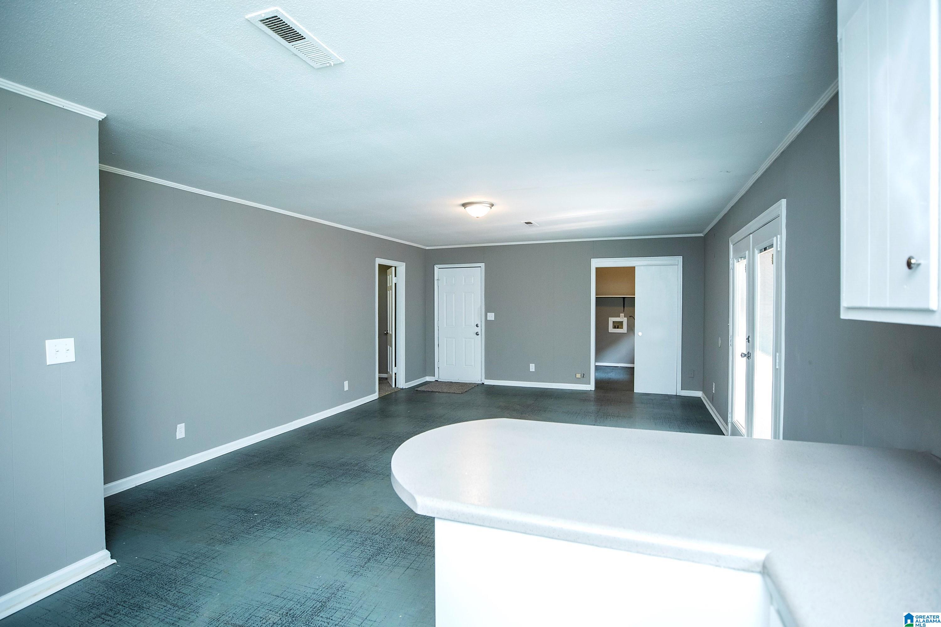 3713 BLACKBERRY LANE