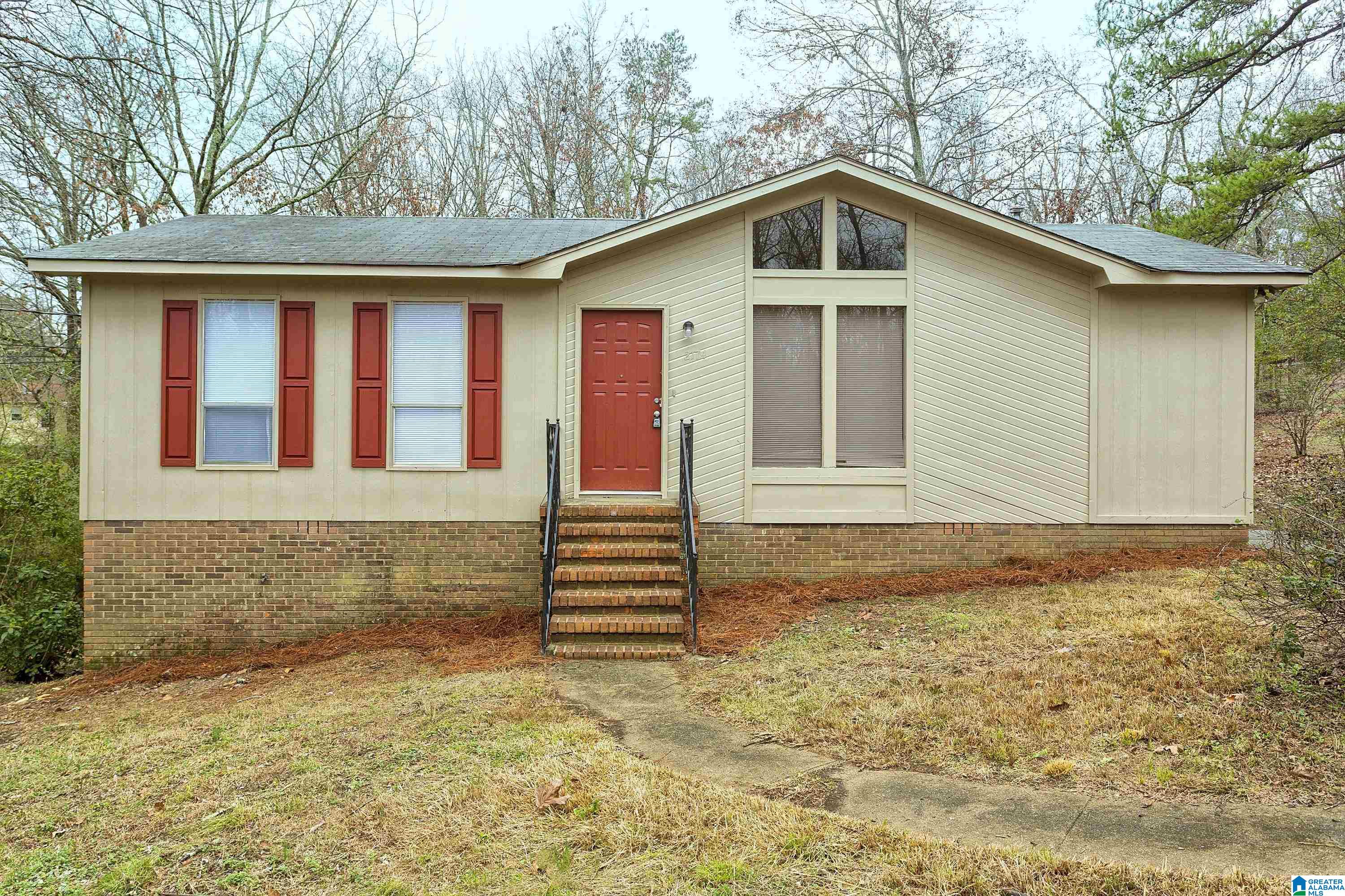2174 CREEKVIEW LANE