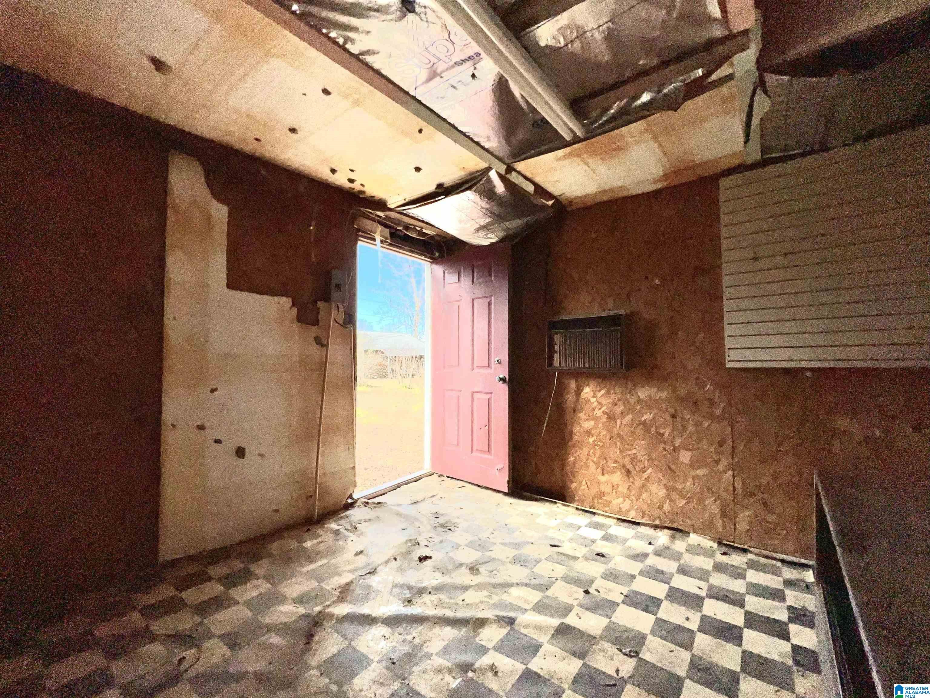 Homes for sale in Berry, AL | 167 Tuscaloosa Avenue, Berry, AL 35546 | MLS# 21373603