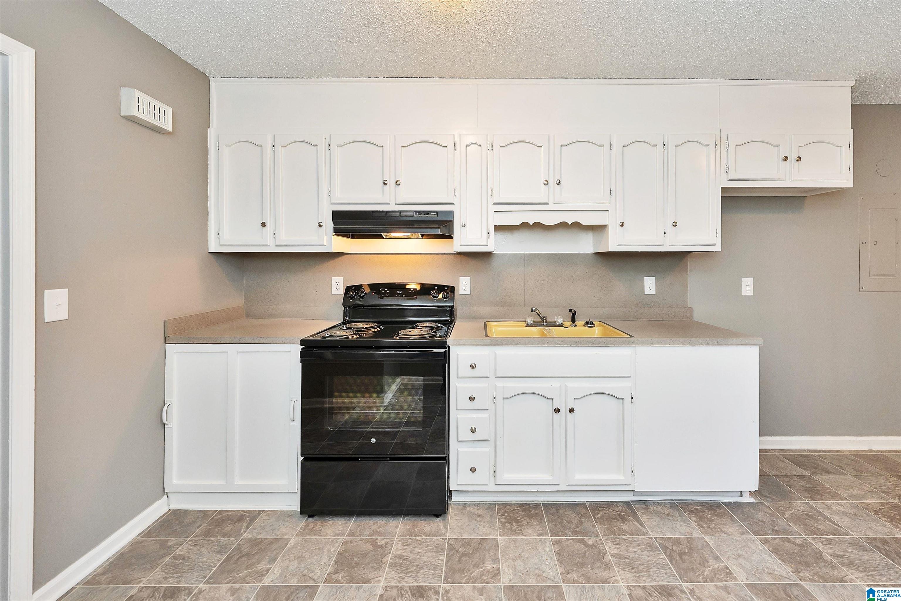 182 SATURN LANE 182