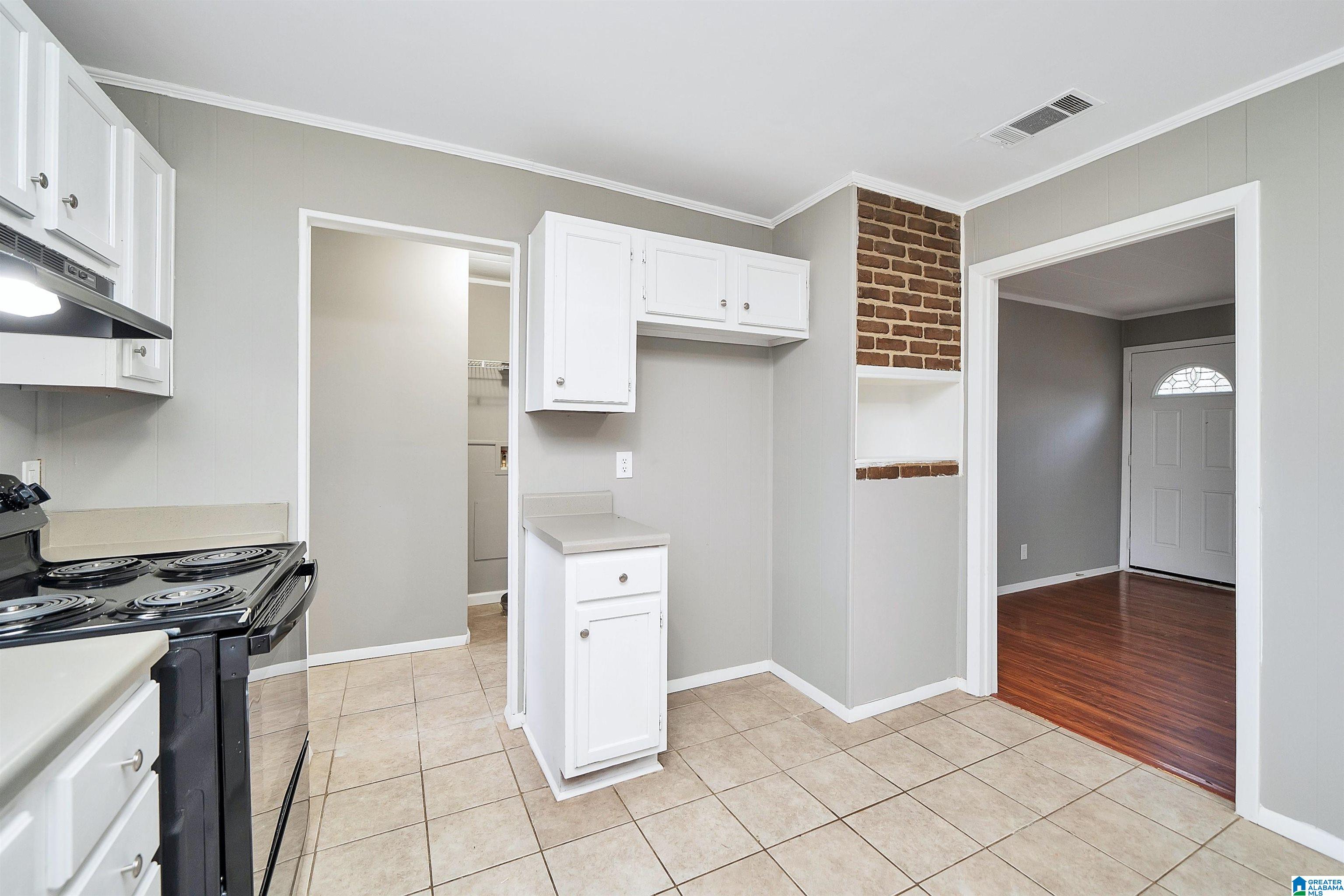 1721 5TH WAY NW