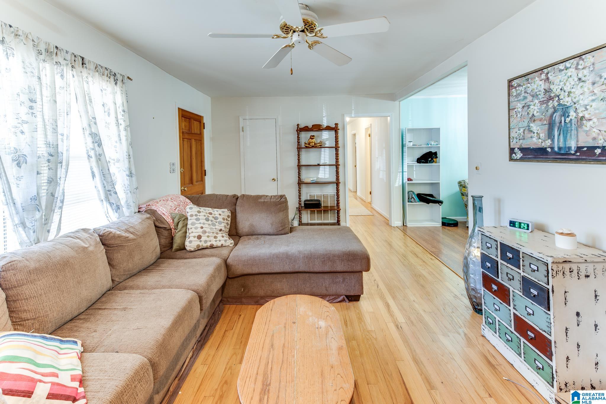318 N 2ND STREET