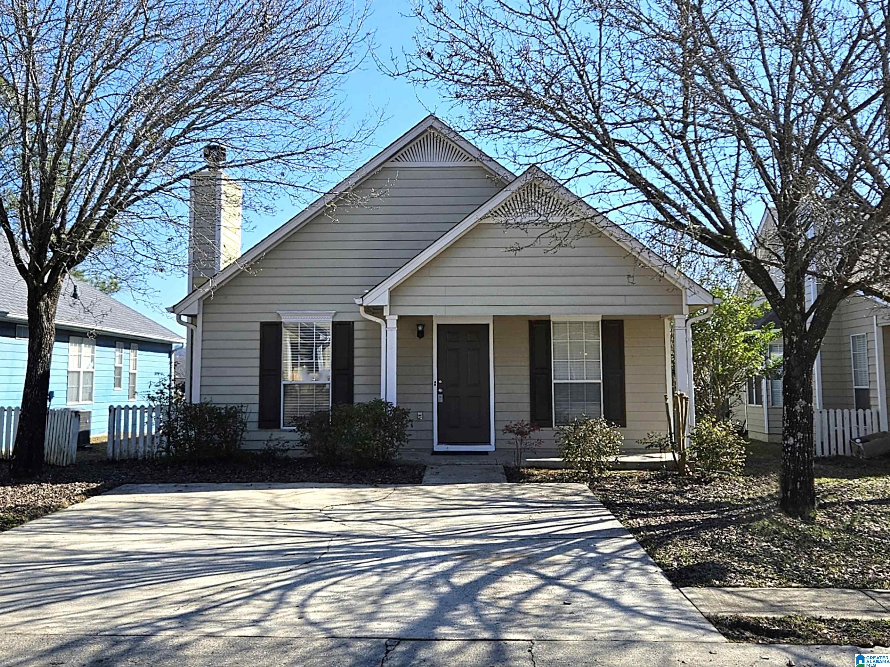 1009 WYNDHAM LANE