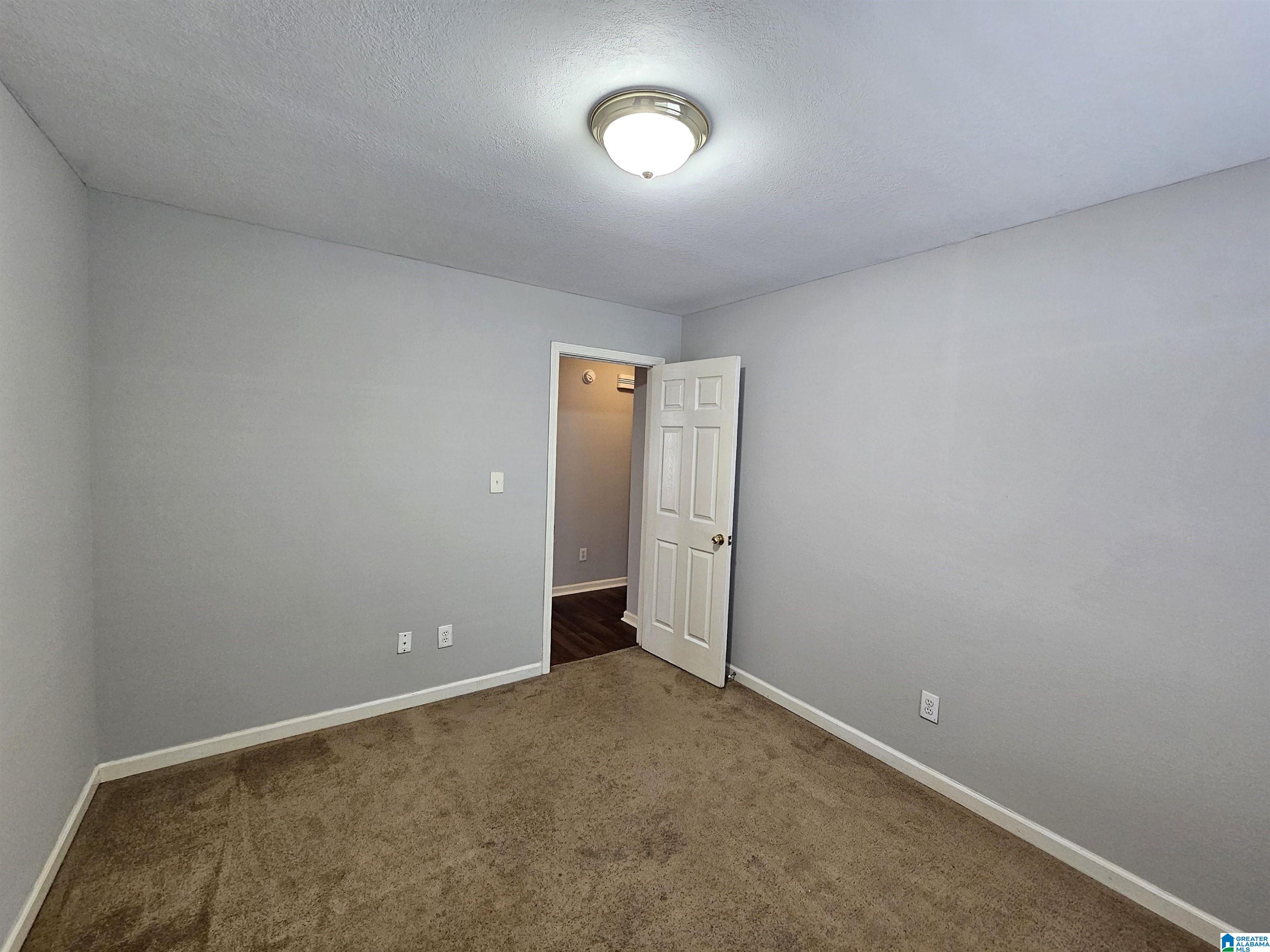 1009 WYNDHAM LANE