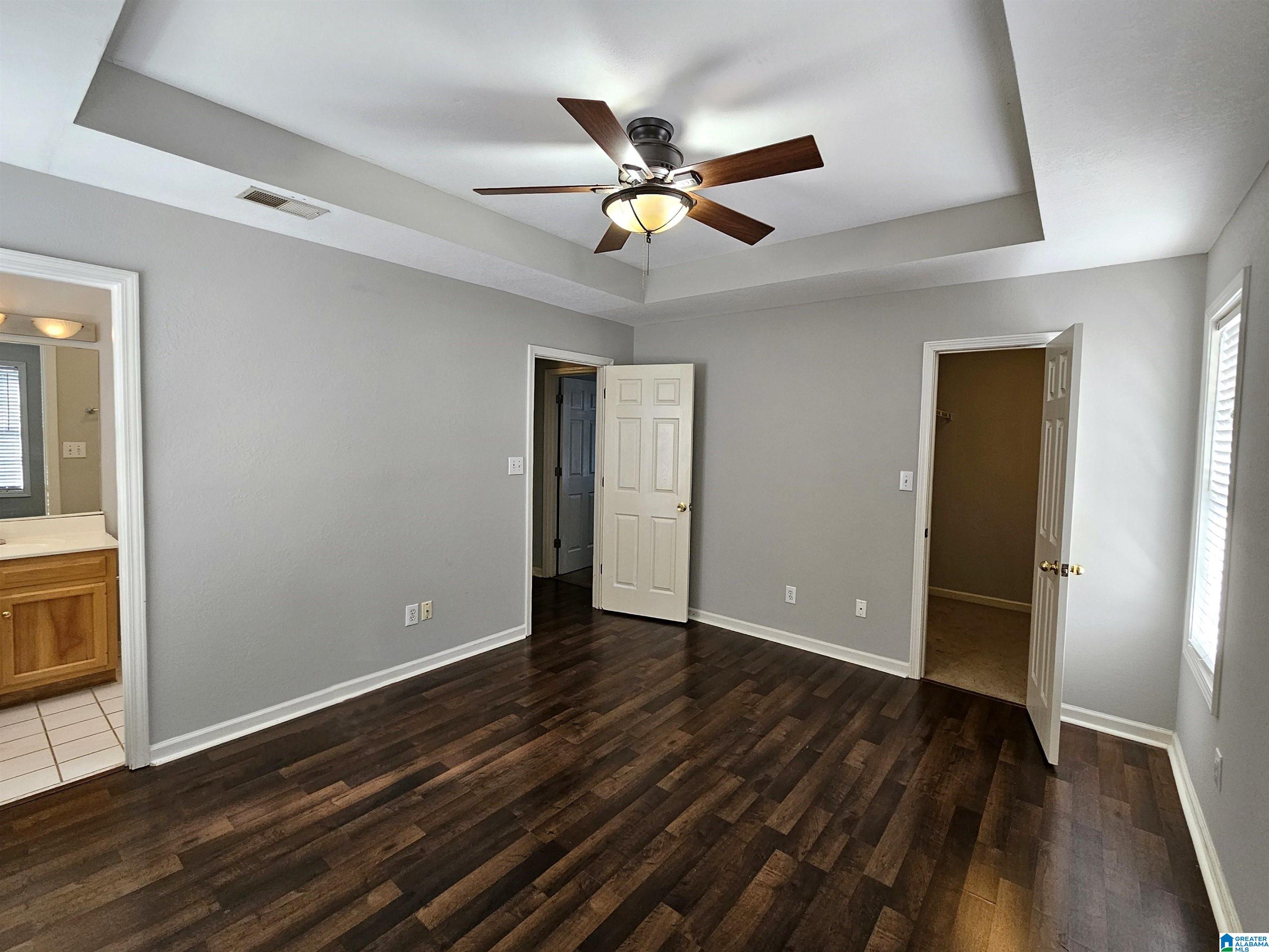 1009 WYNDHAM LANE